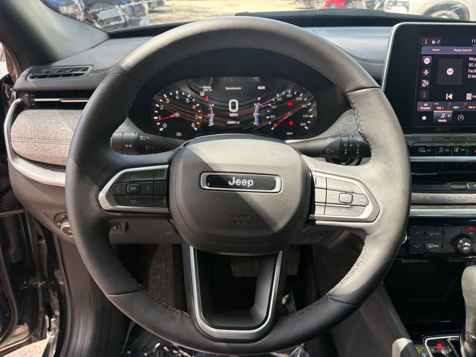 Thumbnail: 2025 Jeep Compass - 27