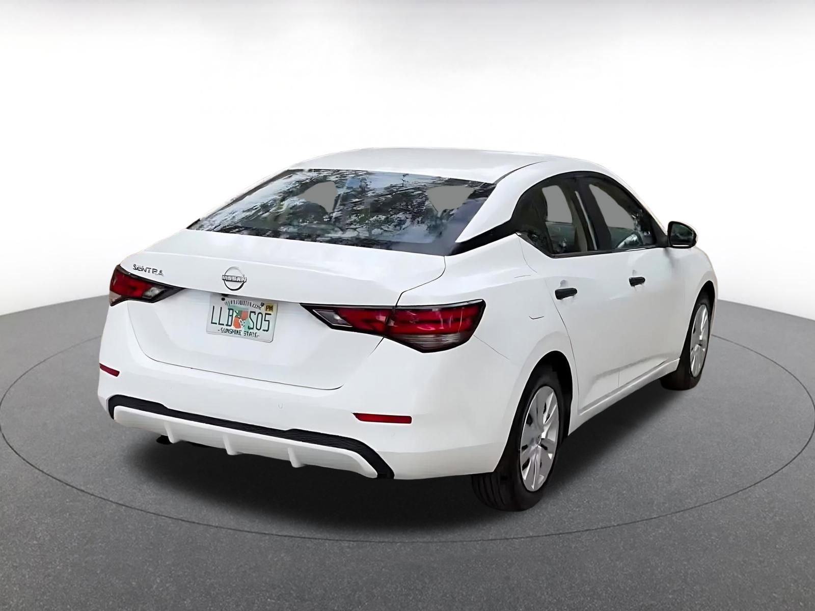 Thumbnail: 2025 Nissan Sentra - 14