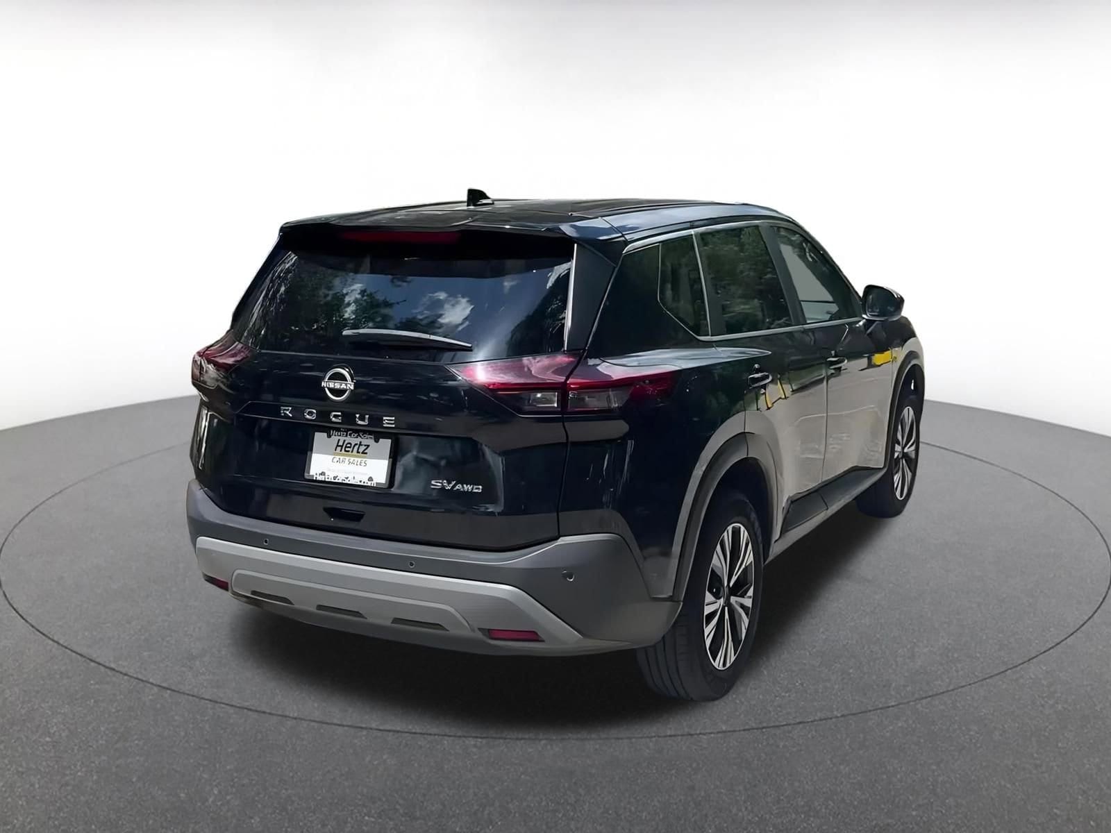 Thumbnail: 2023 Nissan Rogue - 14