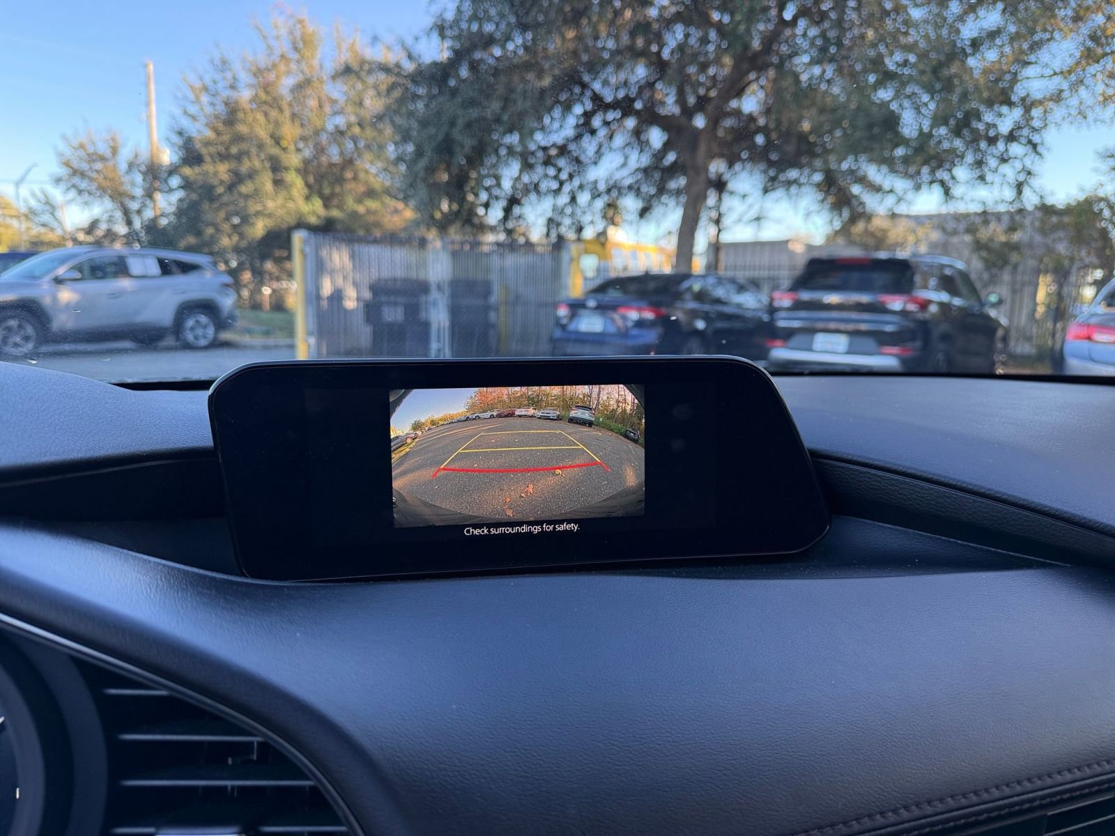 Thumbnail: 2025 Mazda Mazda3 - 20