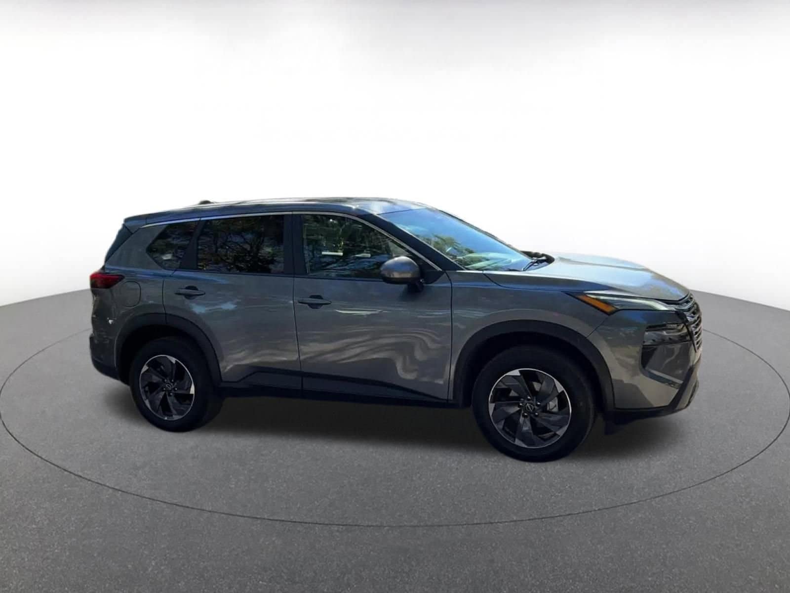 Thumbnail: 2025 Nissan Rogue - 2