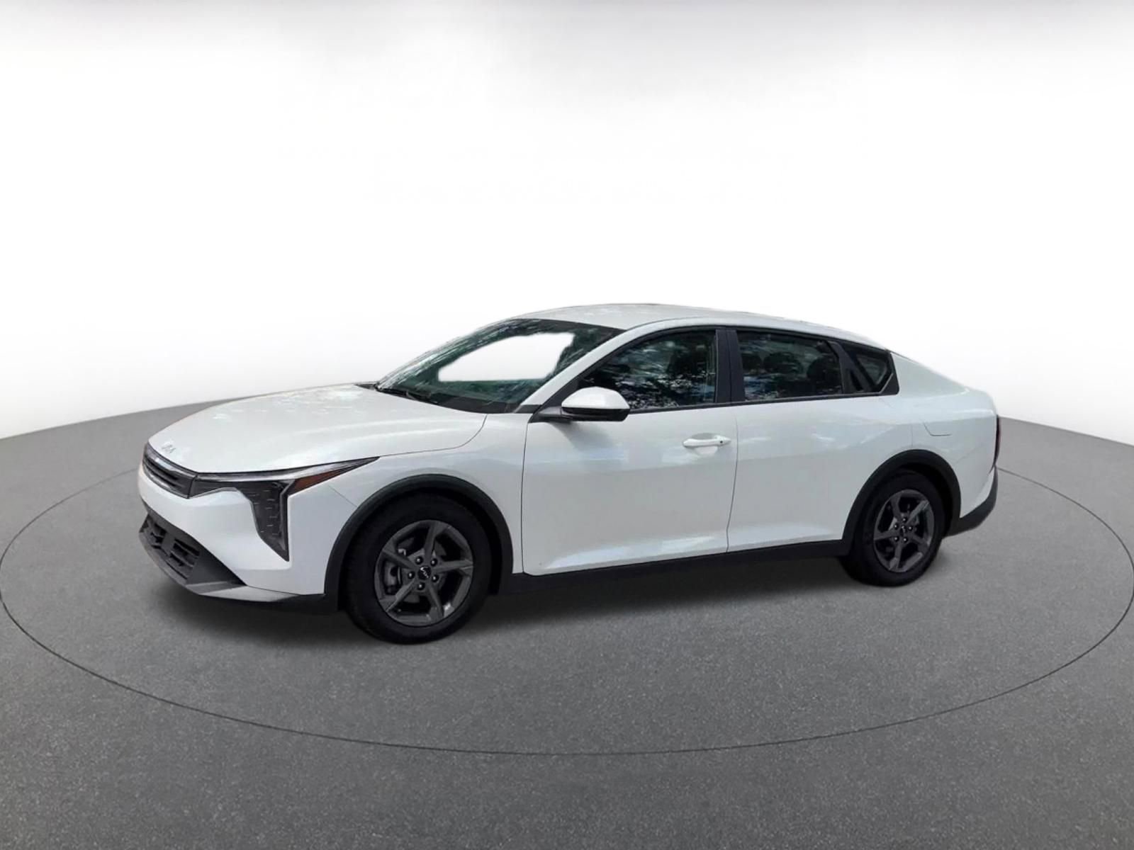 Thumbnail: 2025 Kia K4 - 8