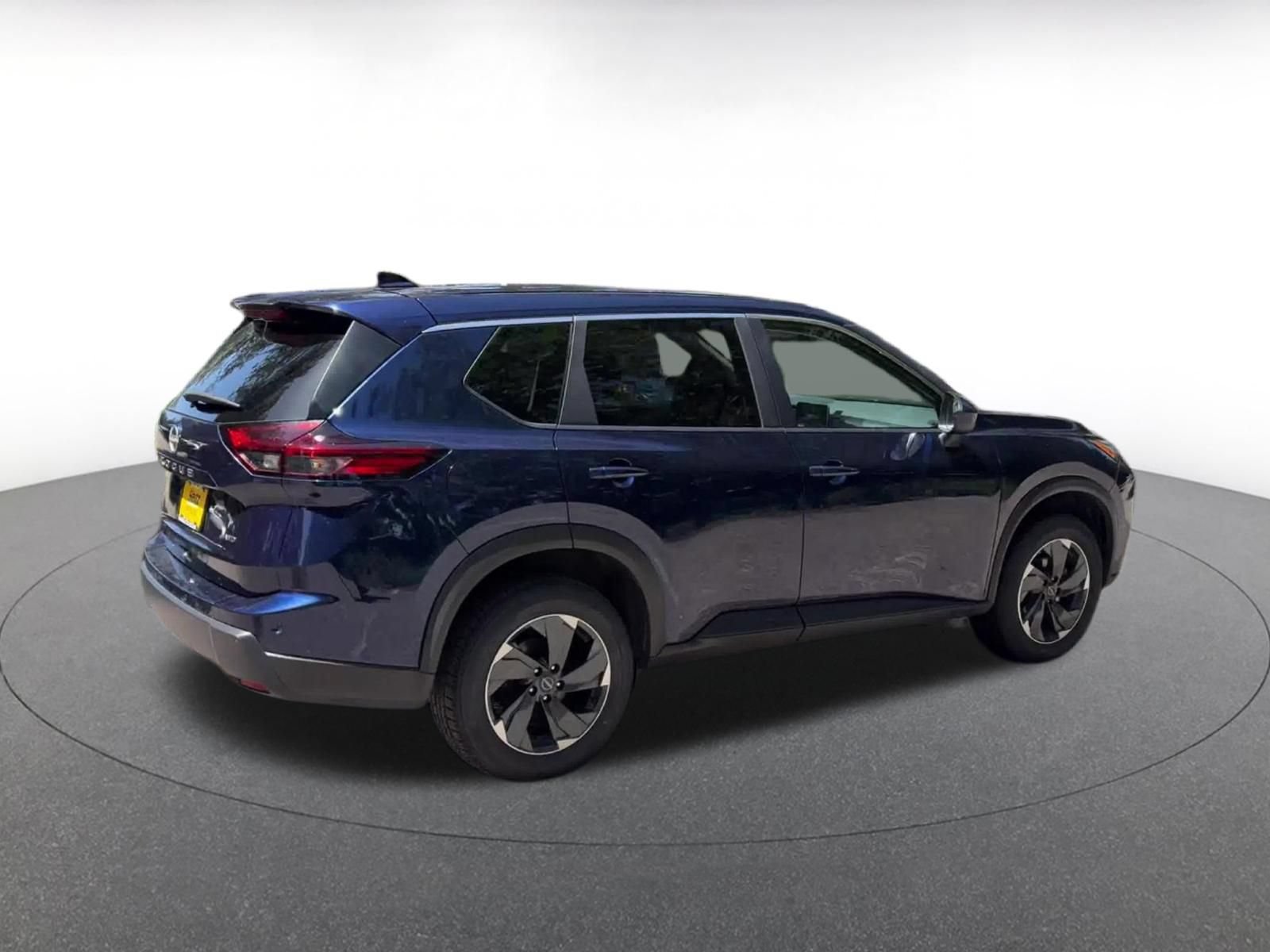 Thumbnail: 2025 Nissan Rogue - 15