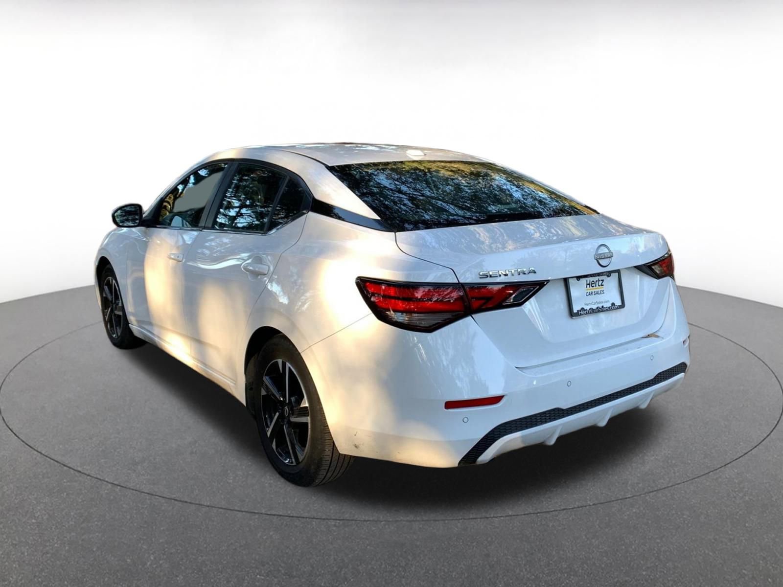 Thumbnail: 2025 Nissan Sentra - 5