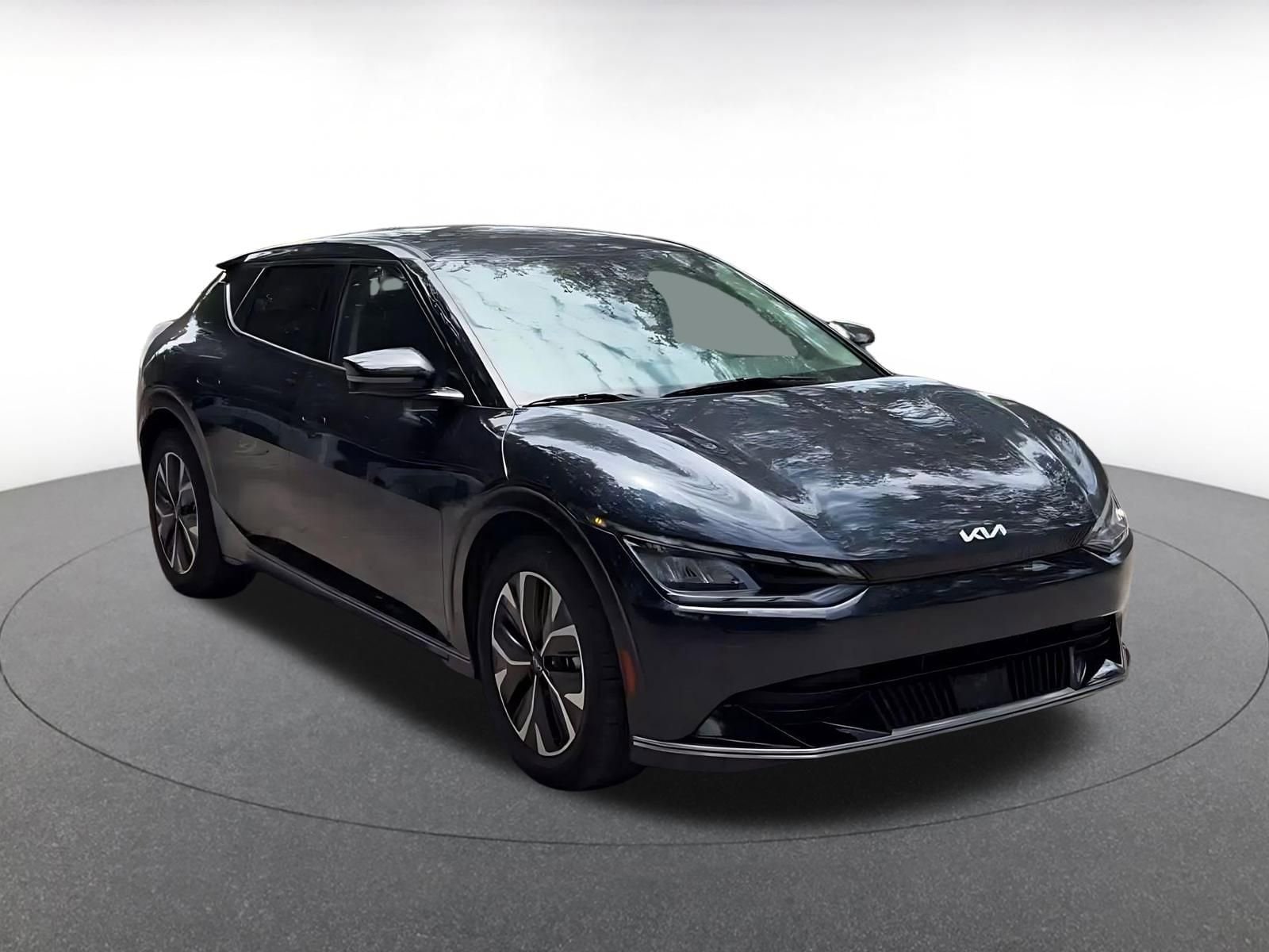 Thumbnail: 2024 Kia EV6 - 3