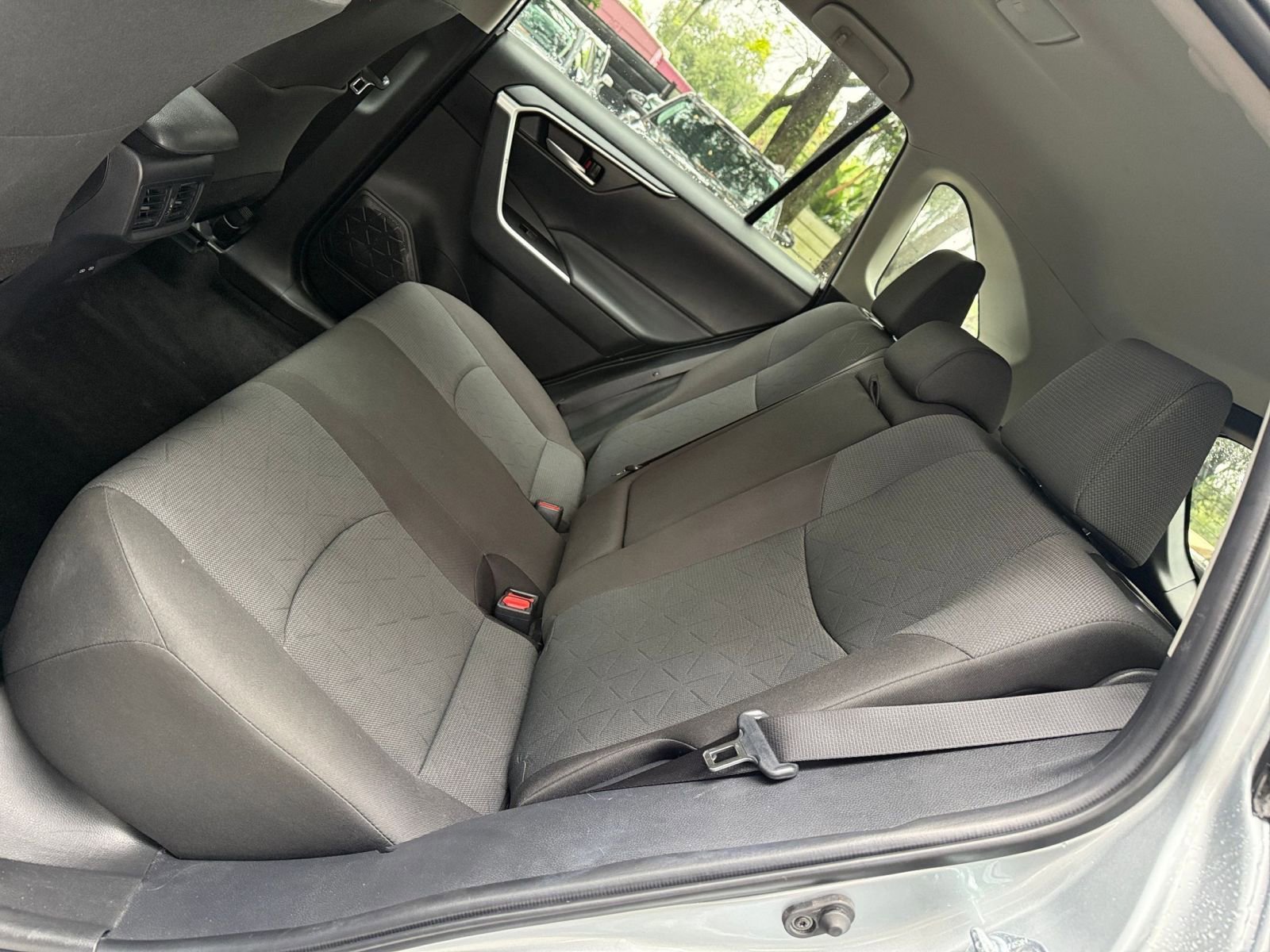 Thumbnail: 2025 Toyota RAV4 - 20