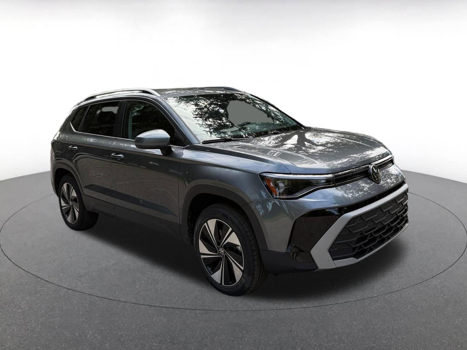 Thumbnail: 2025 Volkswagen Taos - 1