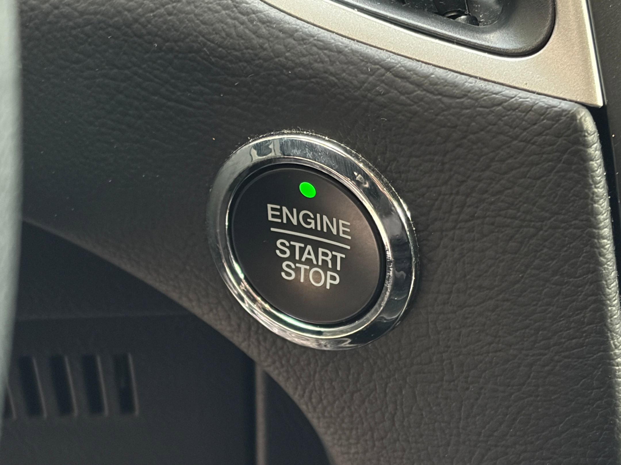 Thumbnail: 2024 Ford Edge - 18