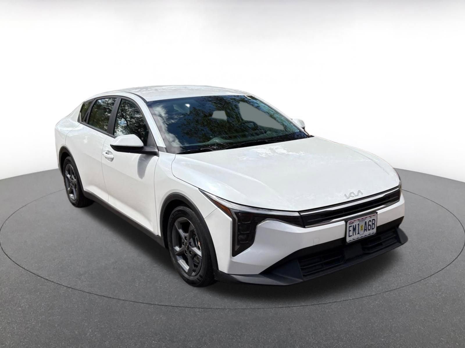 Thumbnail: 2025 Kia K4 - 1