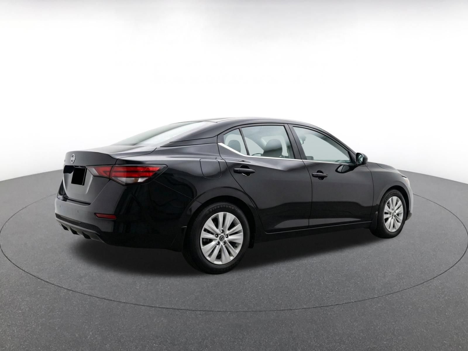 Thumbnail: 2025 Nissan Sentra - 11