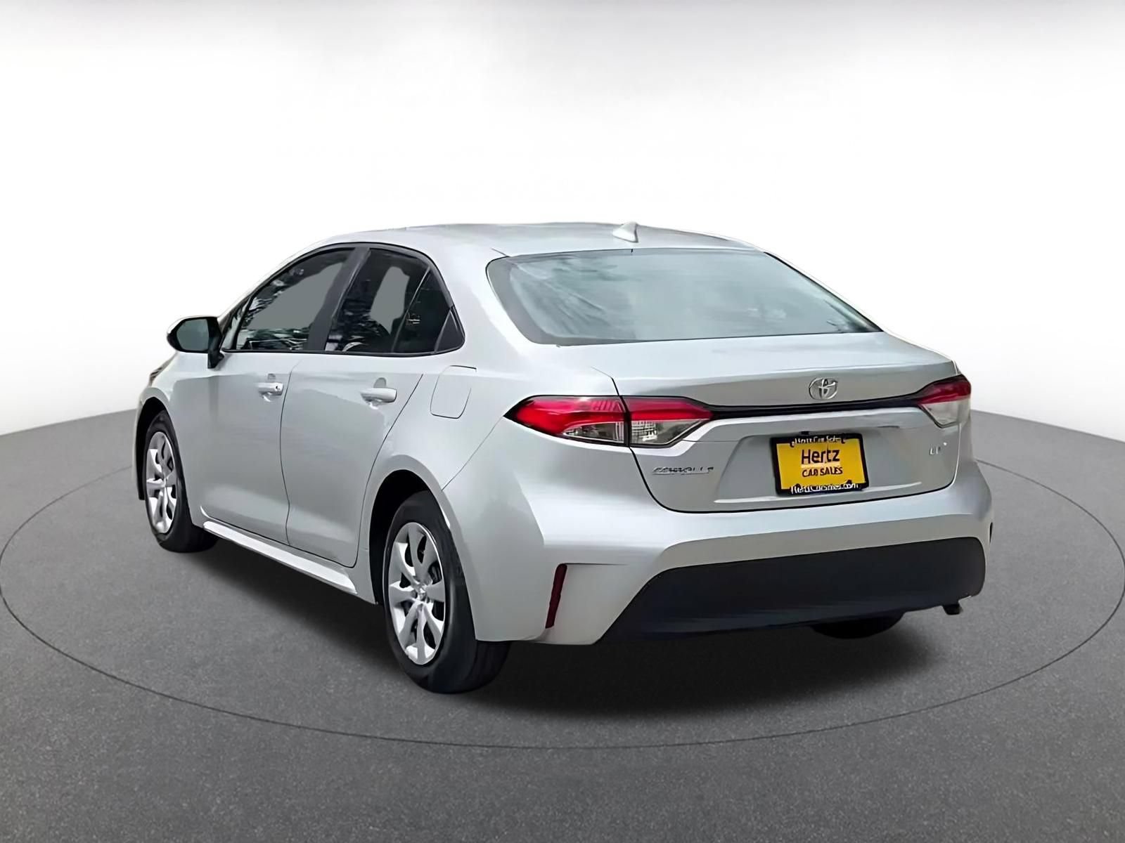 Thumbnail: 2025 Toyota Corolla - 10