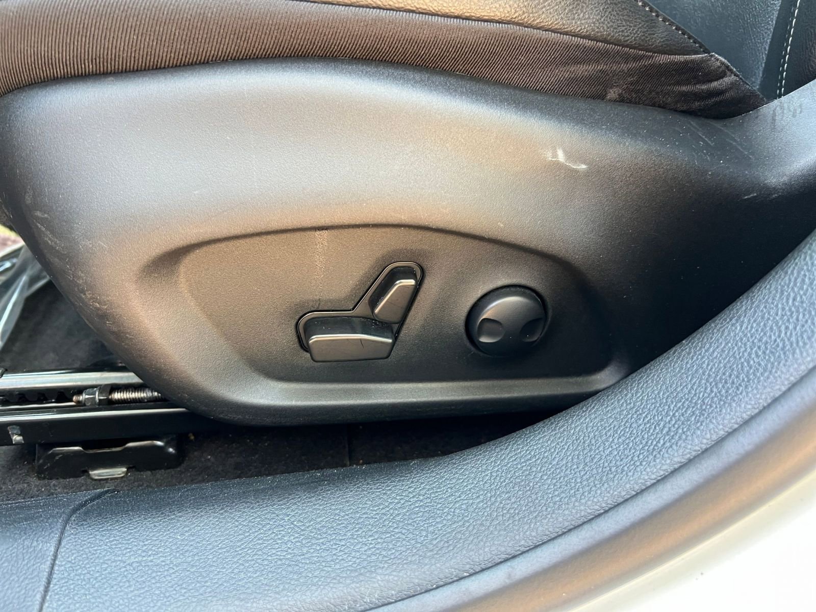 Thumbnail: 2025 Jeep Compass - 22