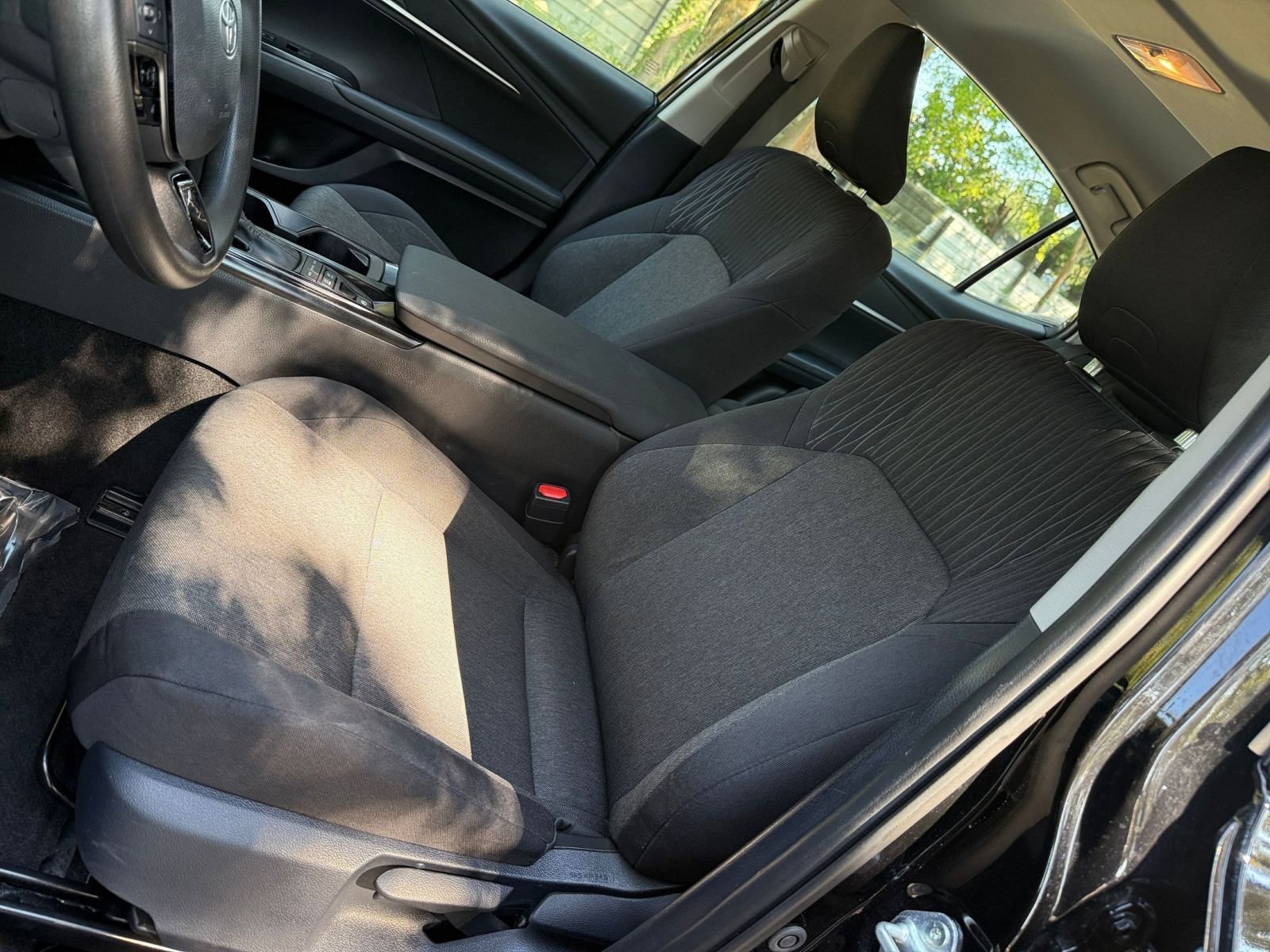 Thumbnail: 2025 Toyota Camry - 21