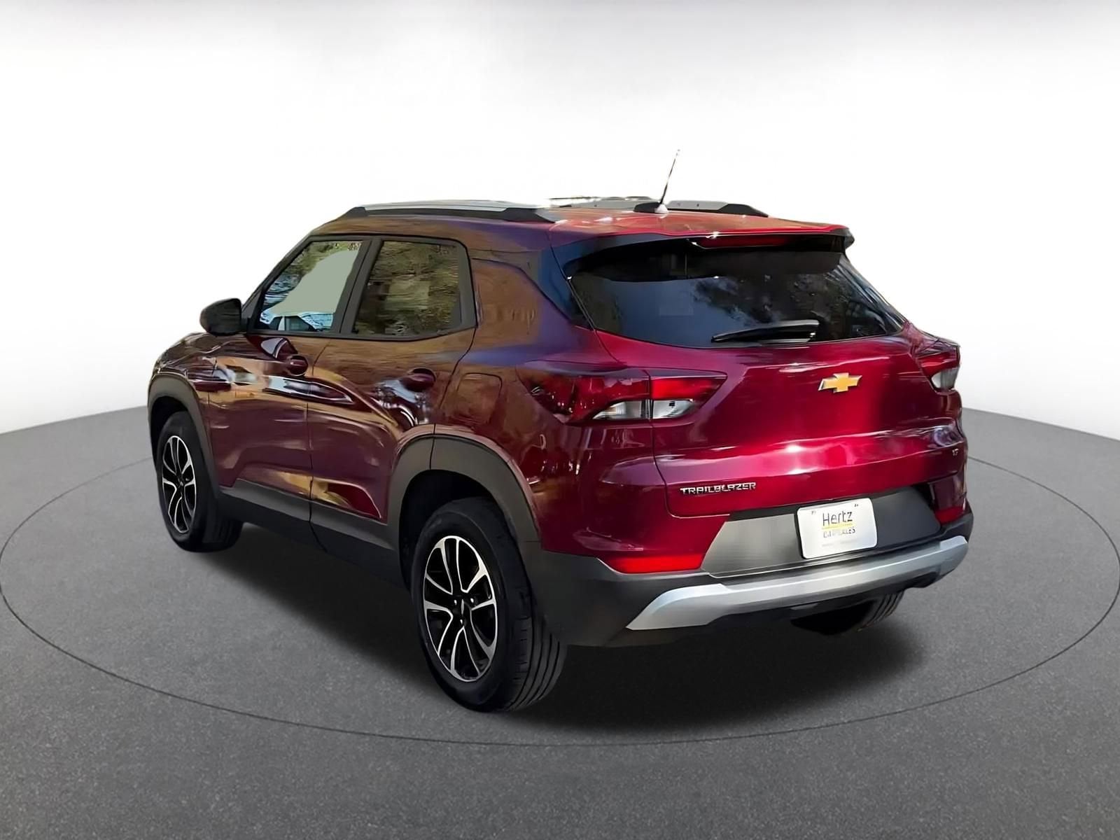 Thumbnail: 2025 Chevrolet TrailBlazer - 11