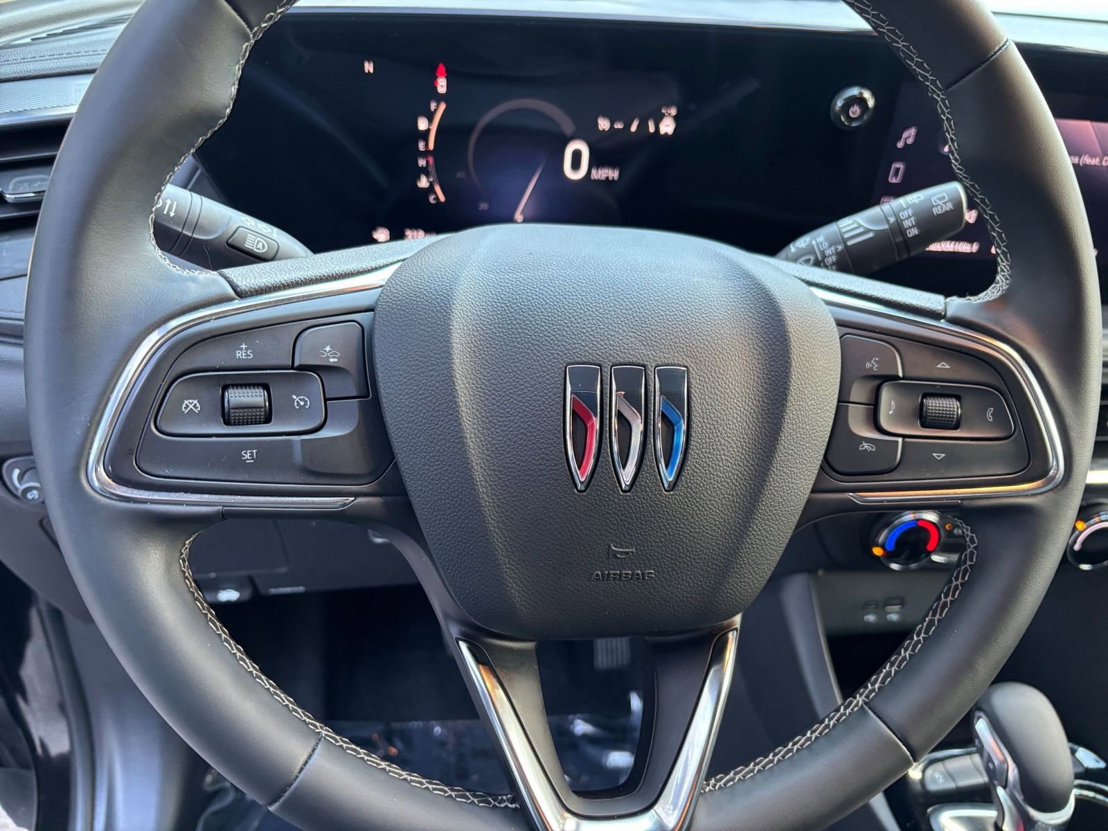 Thumbnail: 2025 Buick Encore GX - 27
