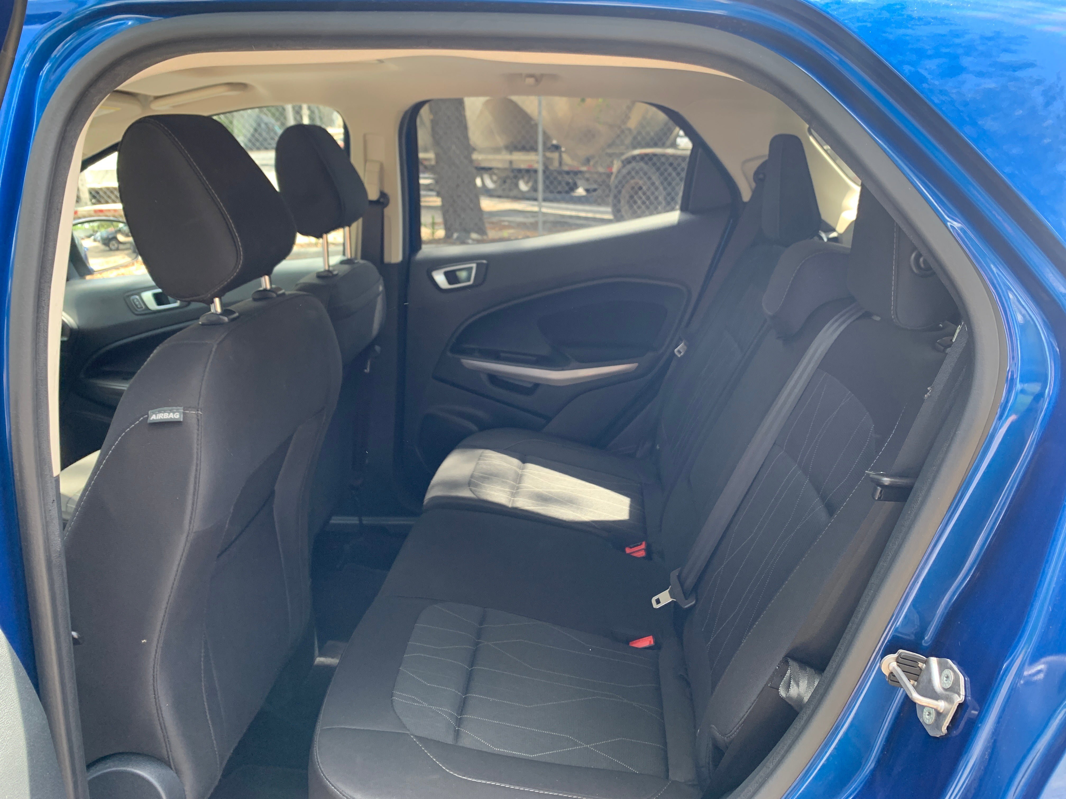 2019 Ford EcoSport SE 20