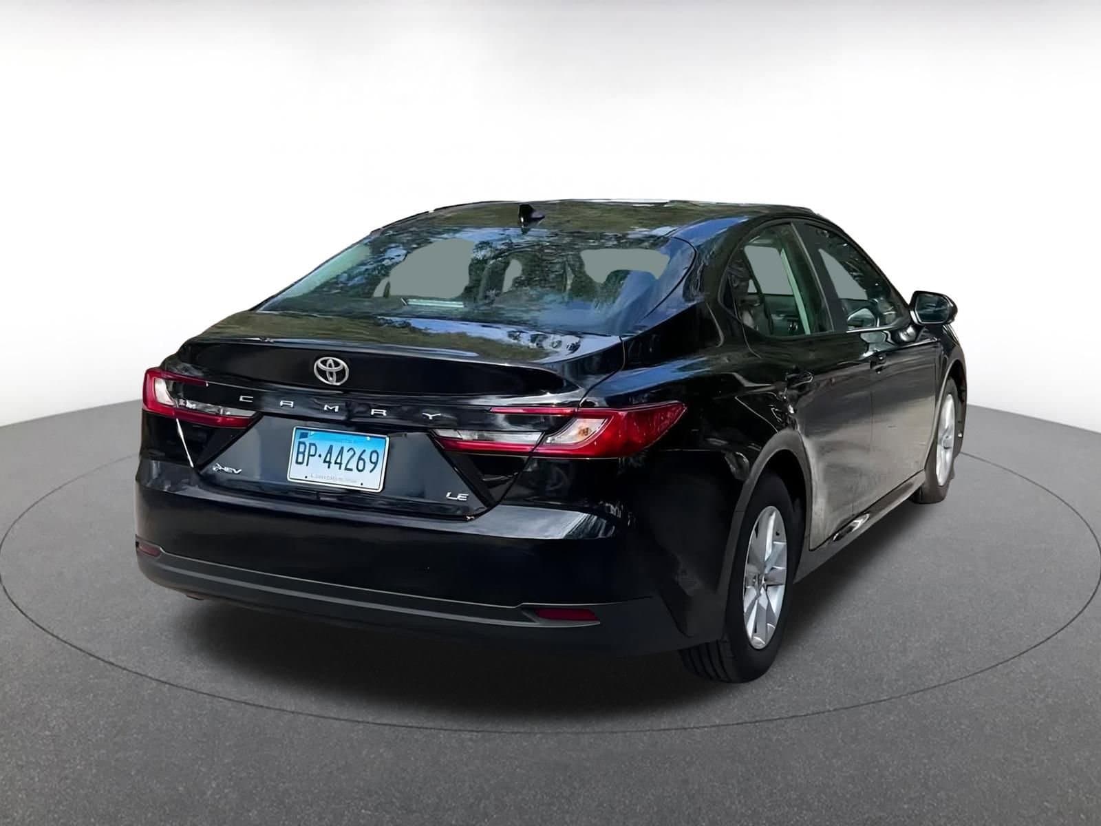 Thumbnail: 2025 Toyota Camry - 14