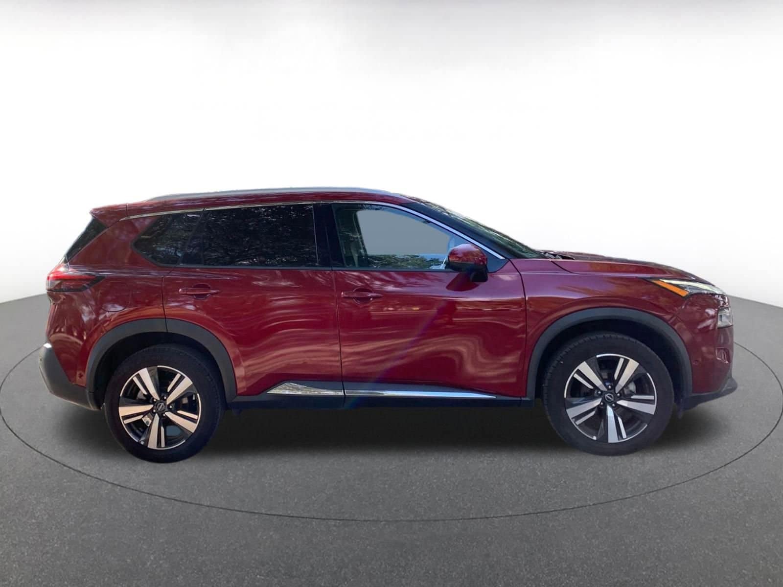 Thumbnail: 2023 Nissan Rogue - 8