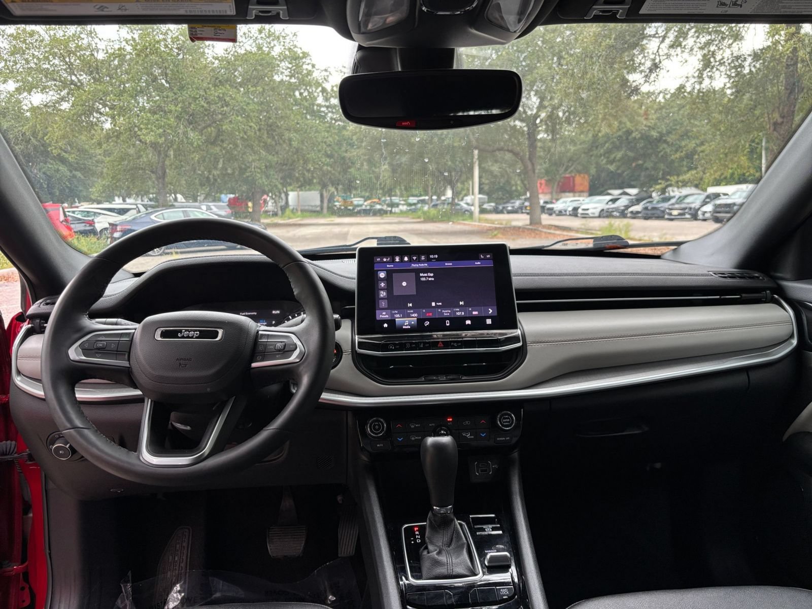 Thumbnail: 2025 Jeep Compass - 32