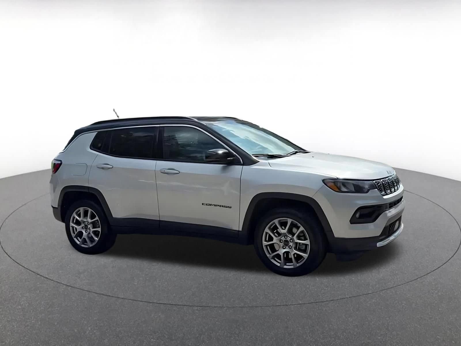 Thumbnail: 2025 Jeep Compass - 2