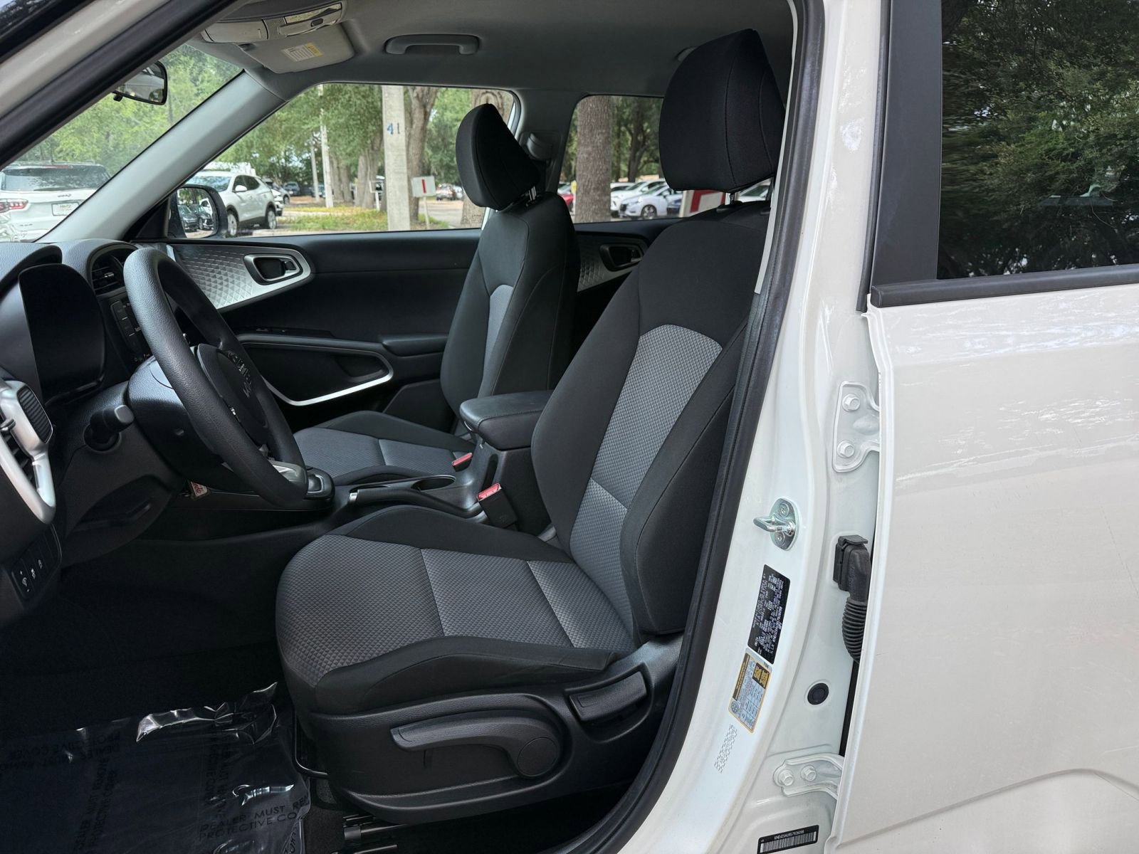 Thumbnail: 2025 Kia Soul - 33