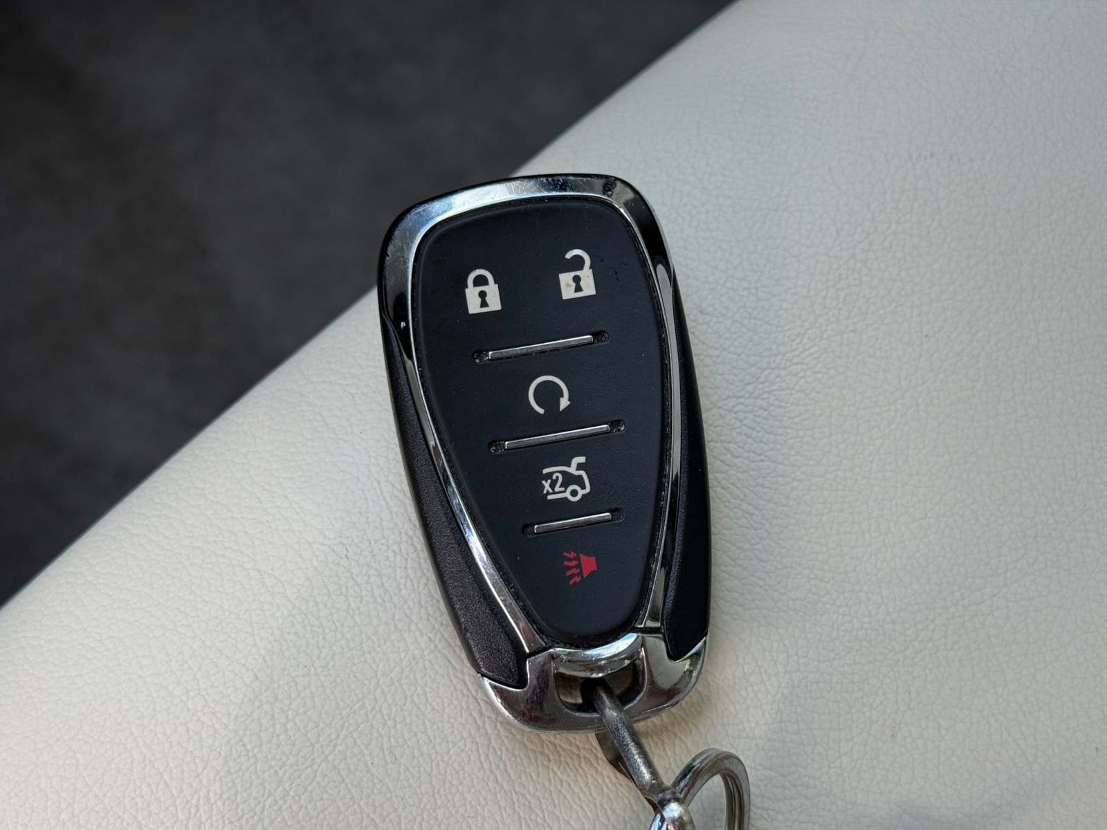 Thumbnail: 2024 Chevrolet Malibu - 18