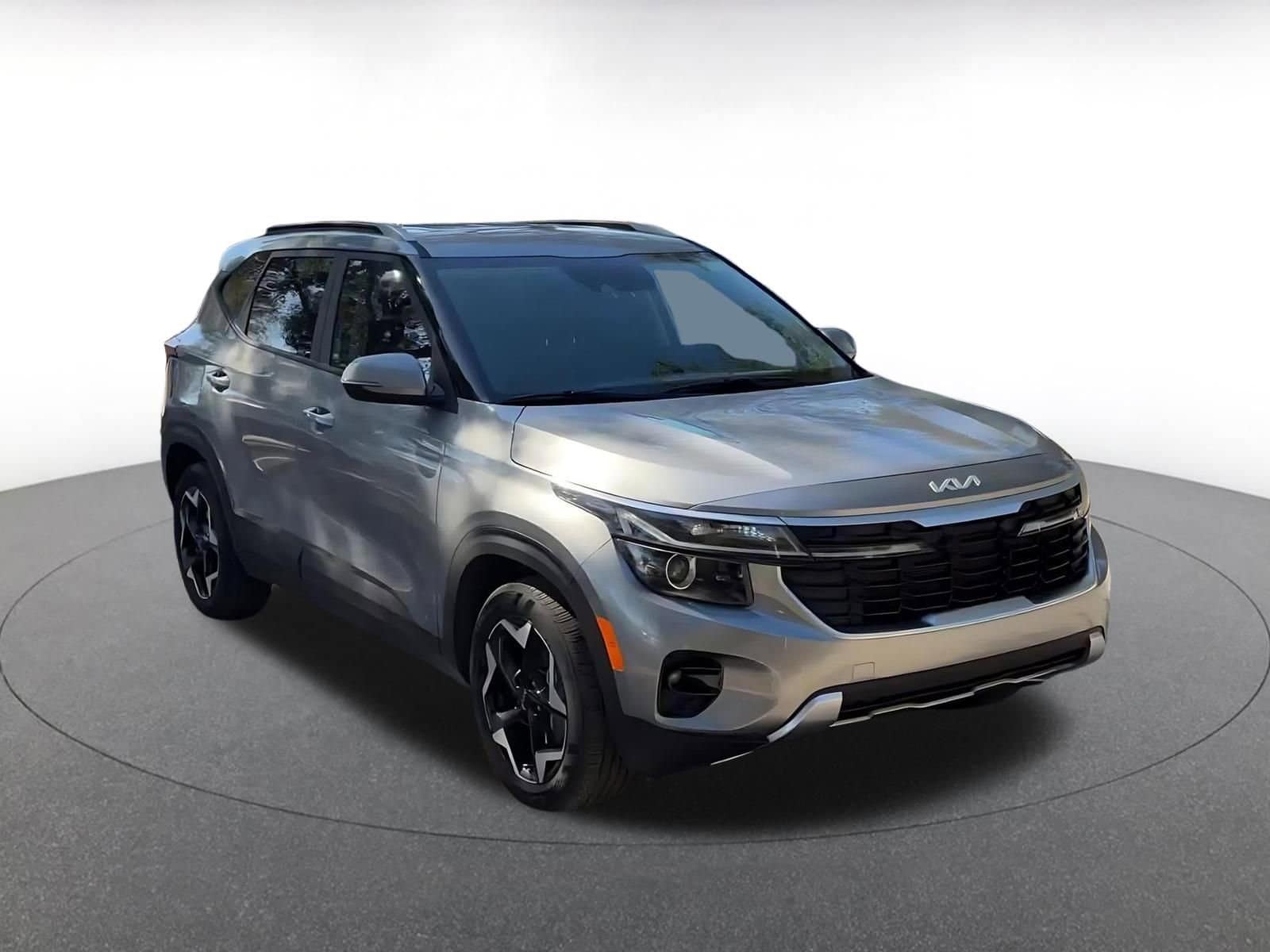 Thumbnail: 2025 Kia Seltos - 3