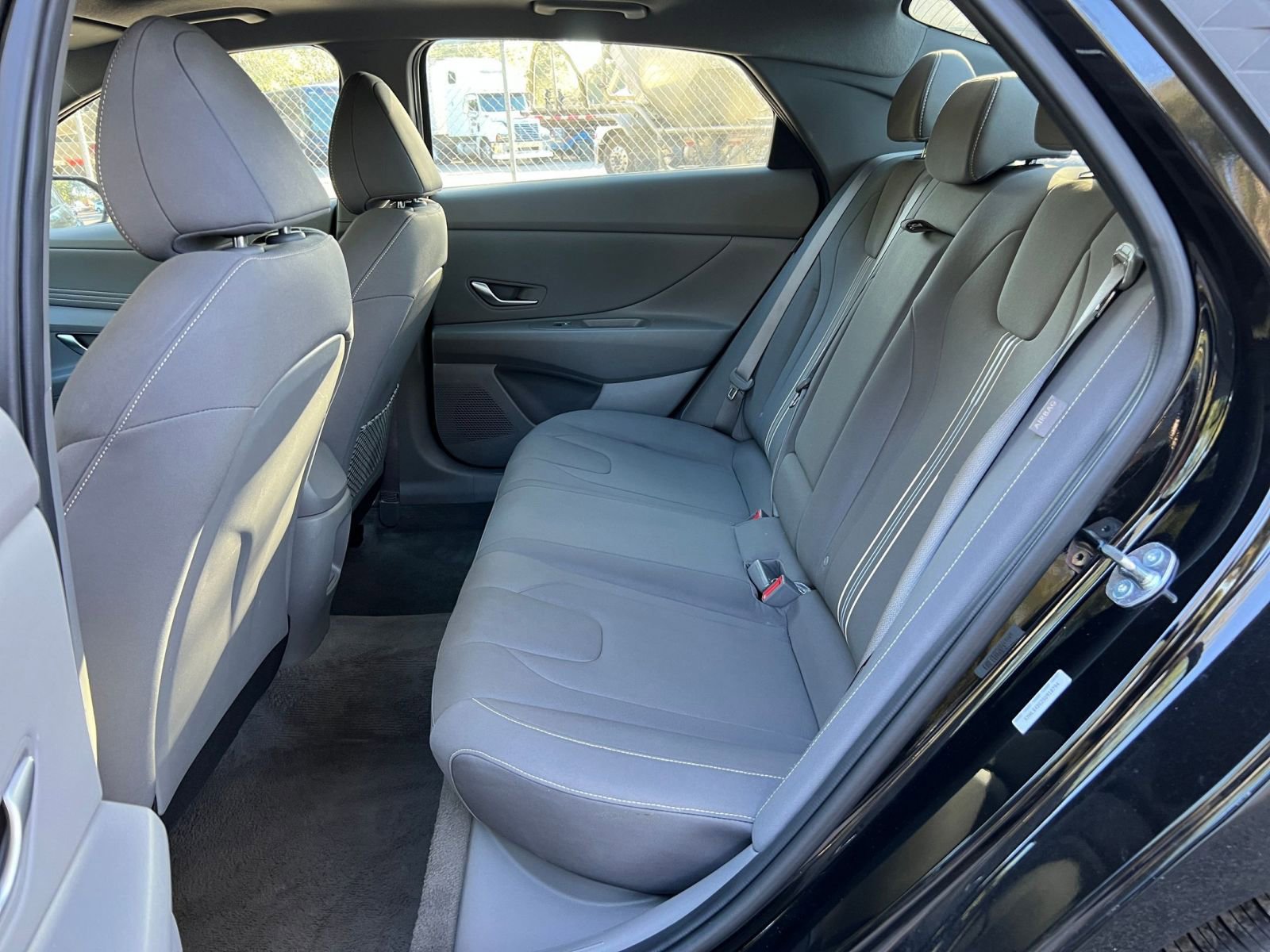 Thumbnail: 2025 Hyundai Elantra - 33