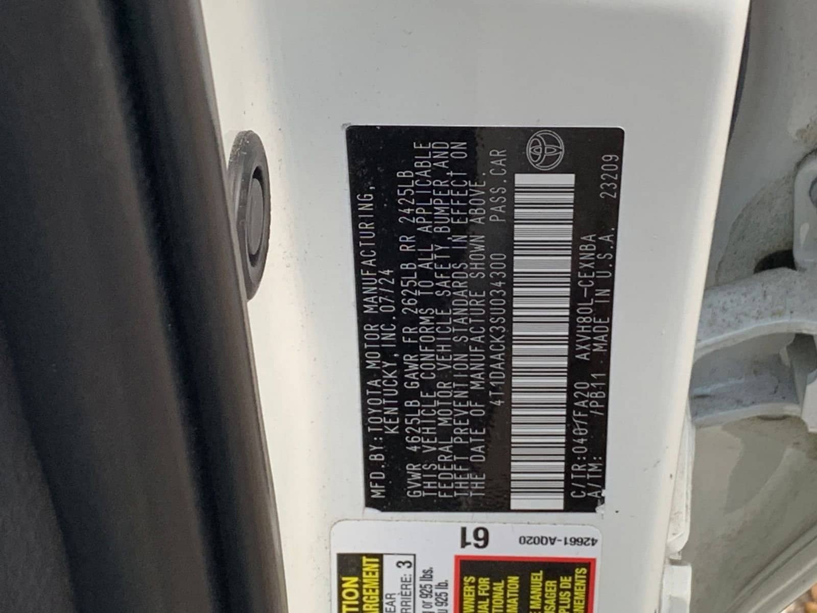 Thumbnail: 2025 Toyota Camry - 10