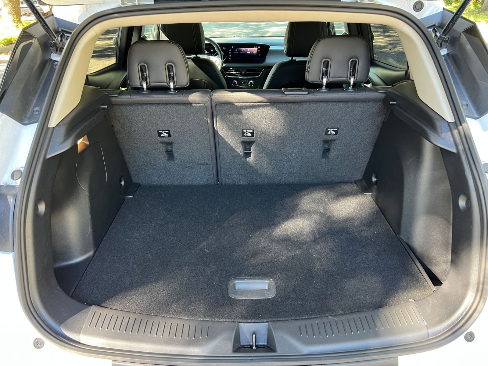 Thumbnail: 2025 Buick Encore GX - 24