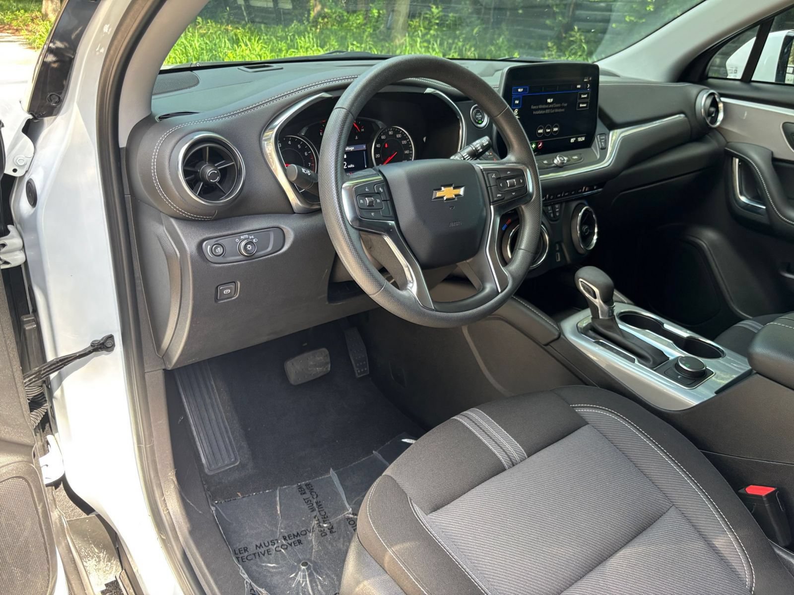 Thumbnail: 2025 Chevrolet Blazer - 34