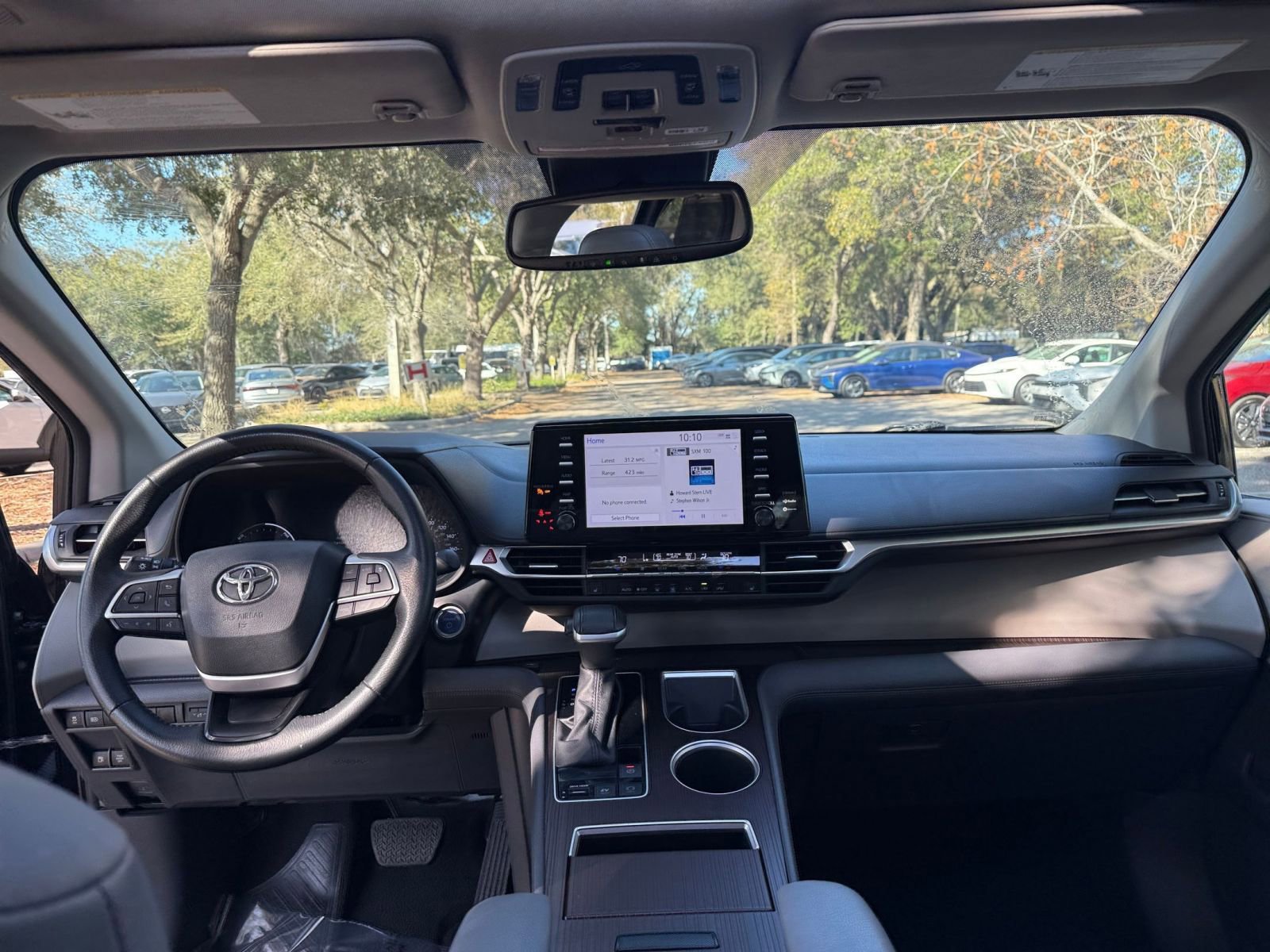 Thumbnail: 2023 Toyota Sienna - 35