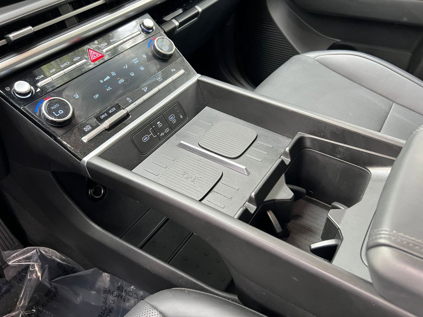 Thumbnail: 2025 Hyundai Santa Fe - 35