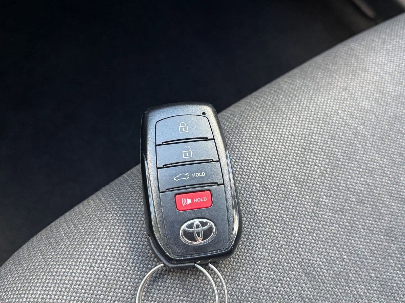 Thumbnail: 2025 Toyota Camry - 18