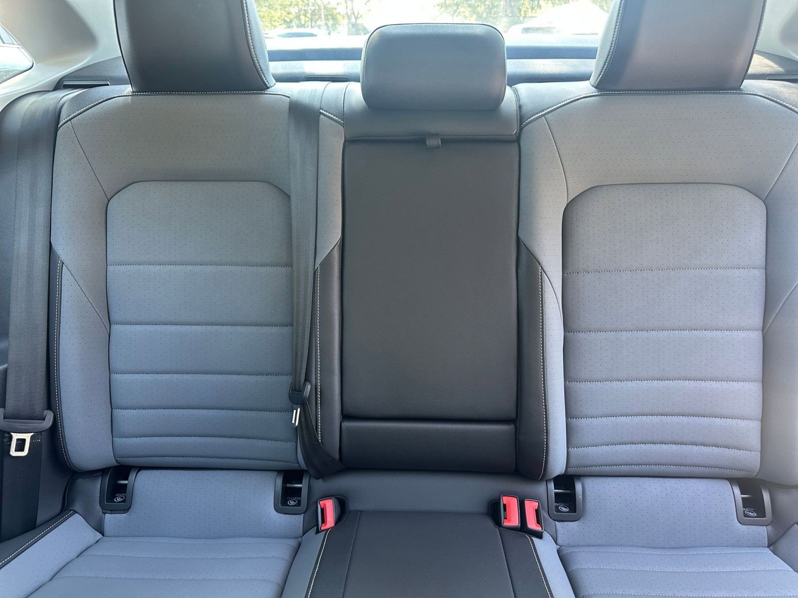 Thumbnail: 2025 Volkswagen Jetta - 32