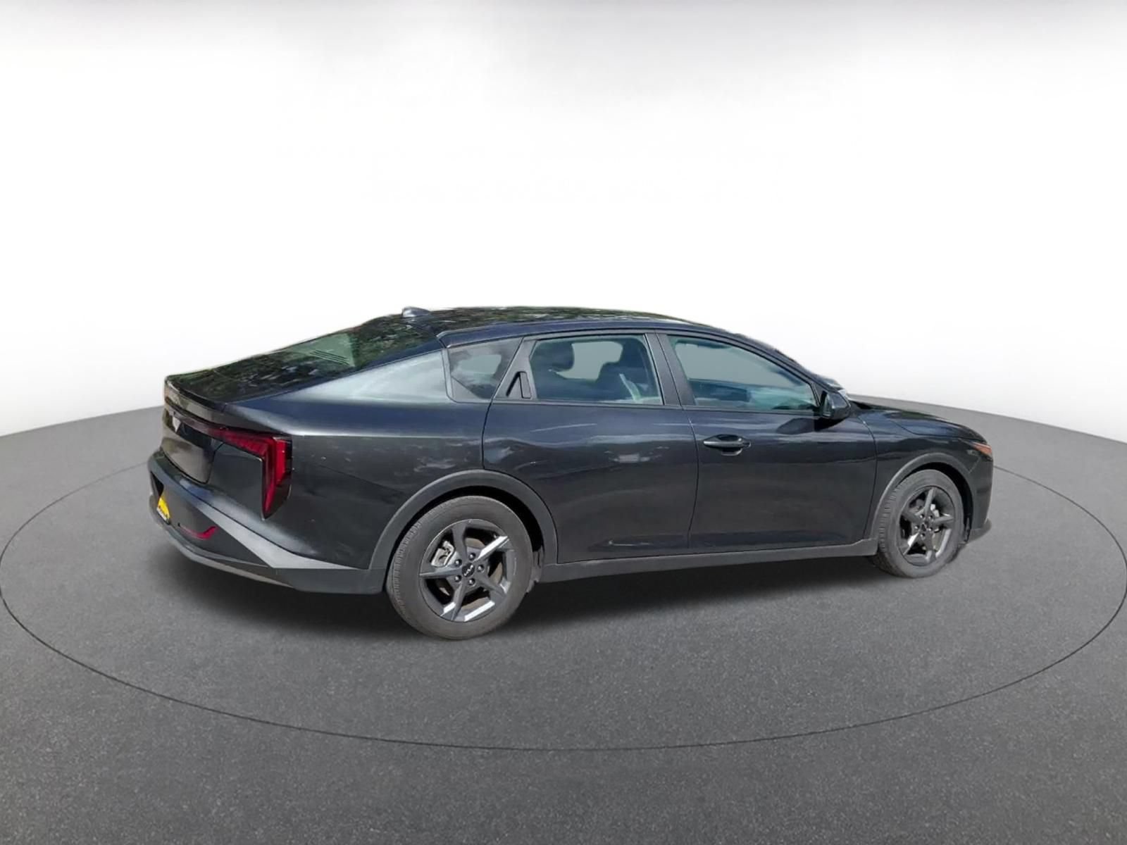 Thumbnail: 2025 Kia K4 - 14