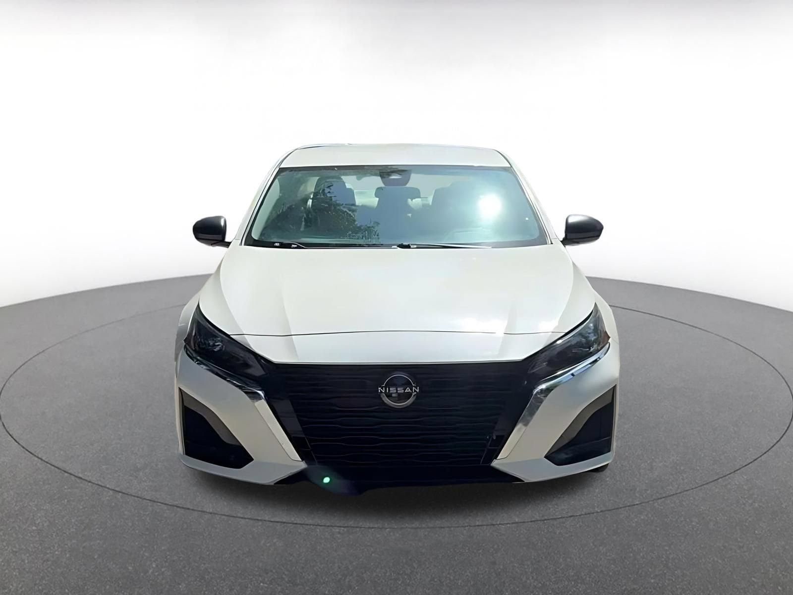 Thumbnail: 2025 Nissan Altima - 4