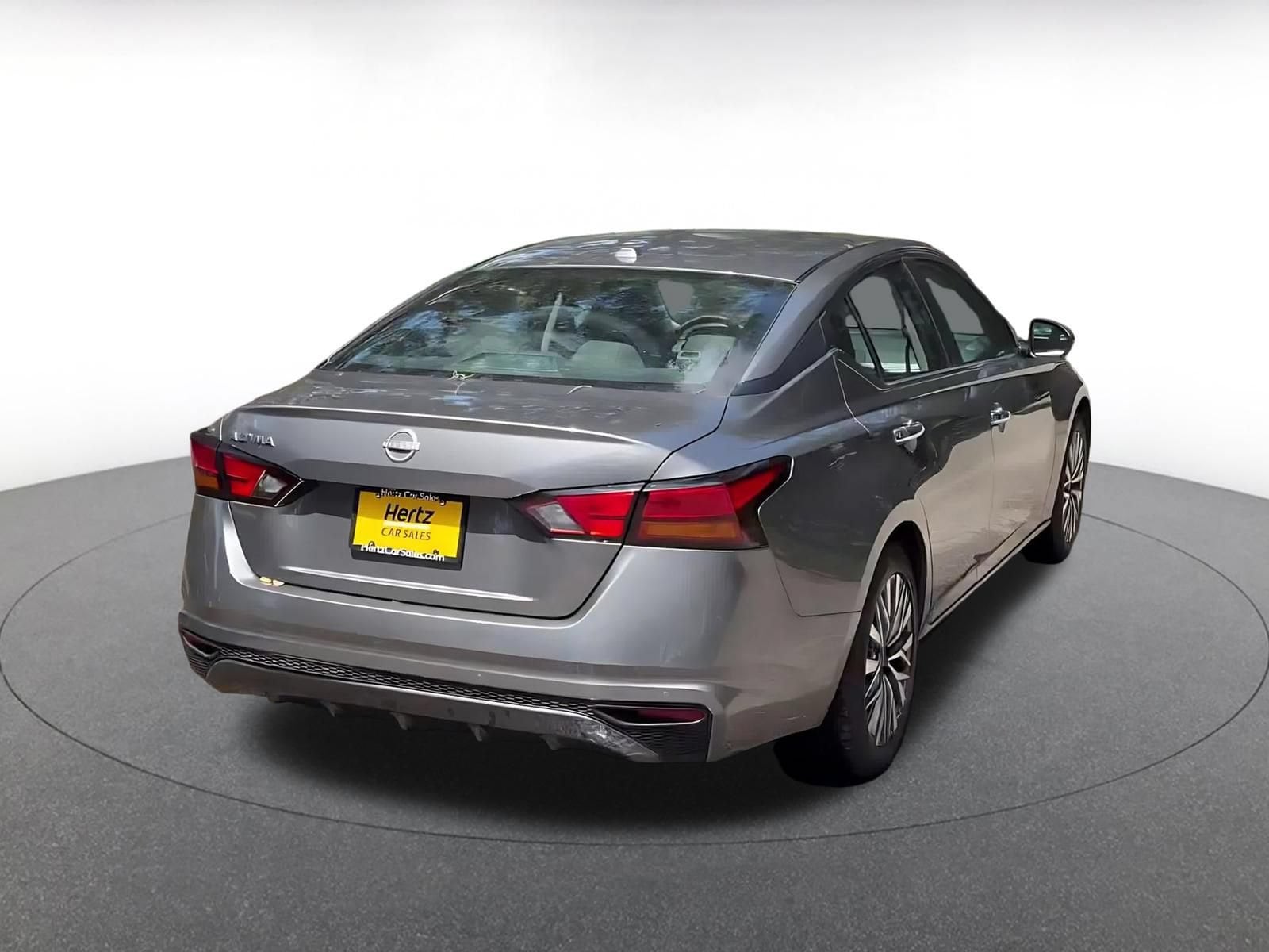 Thumbnail: 2025 Nissan Altima - 13