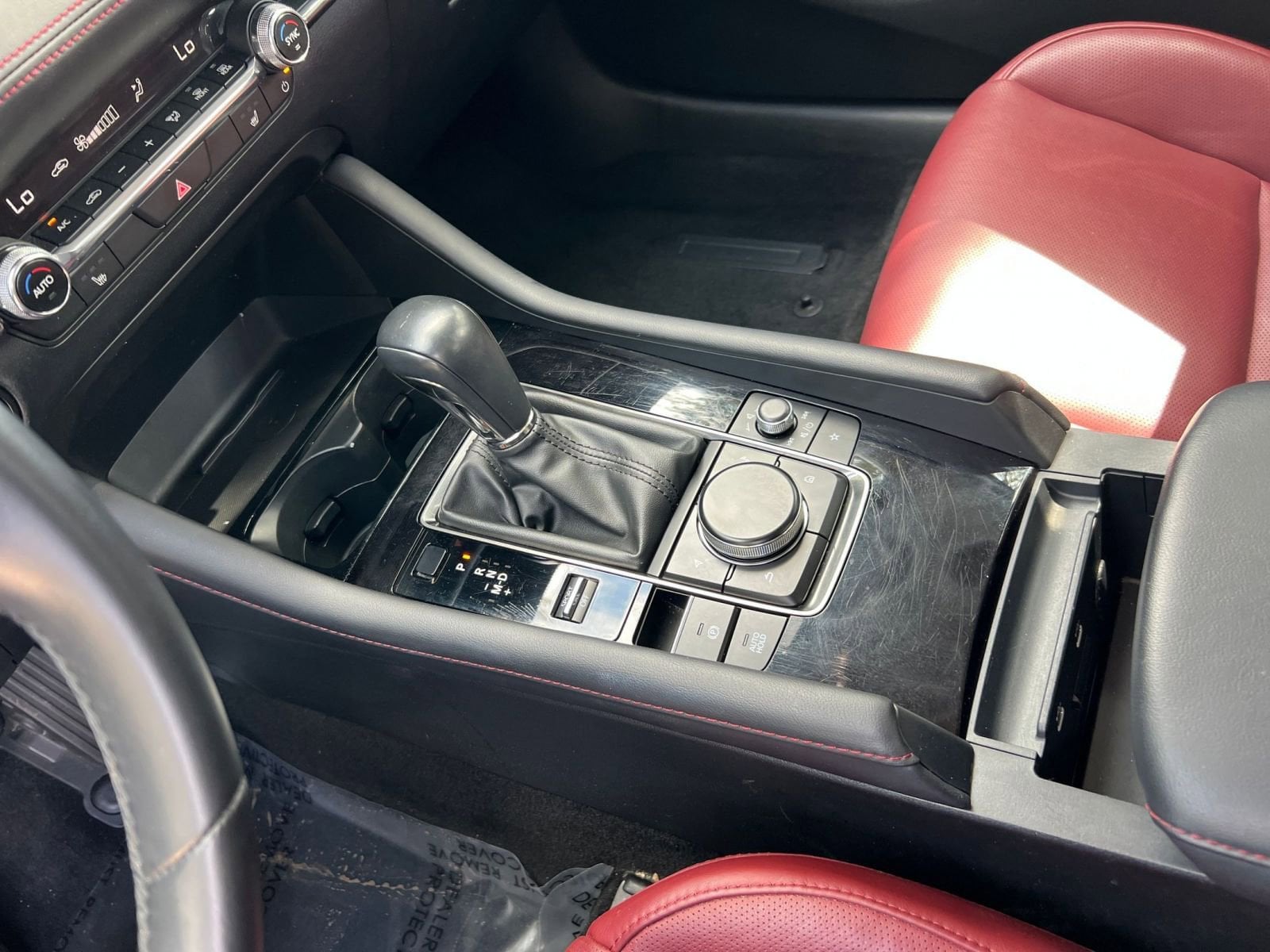 Thumbnail: 2025 Mazda Mazda3 - 35