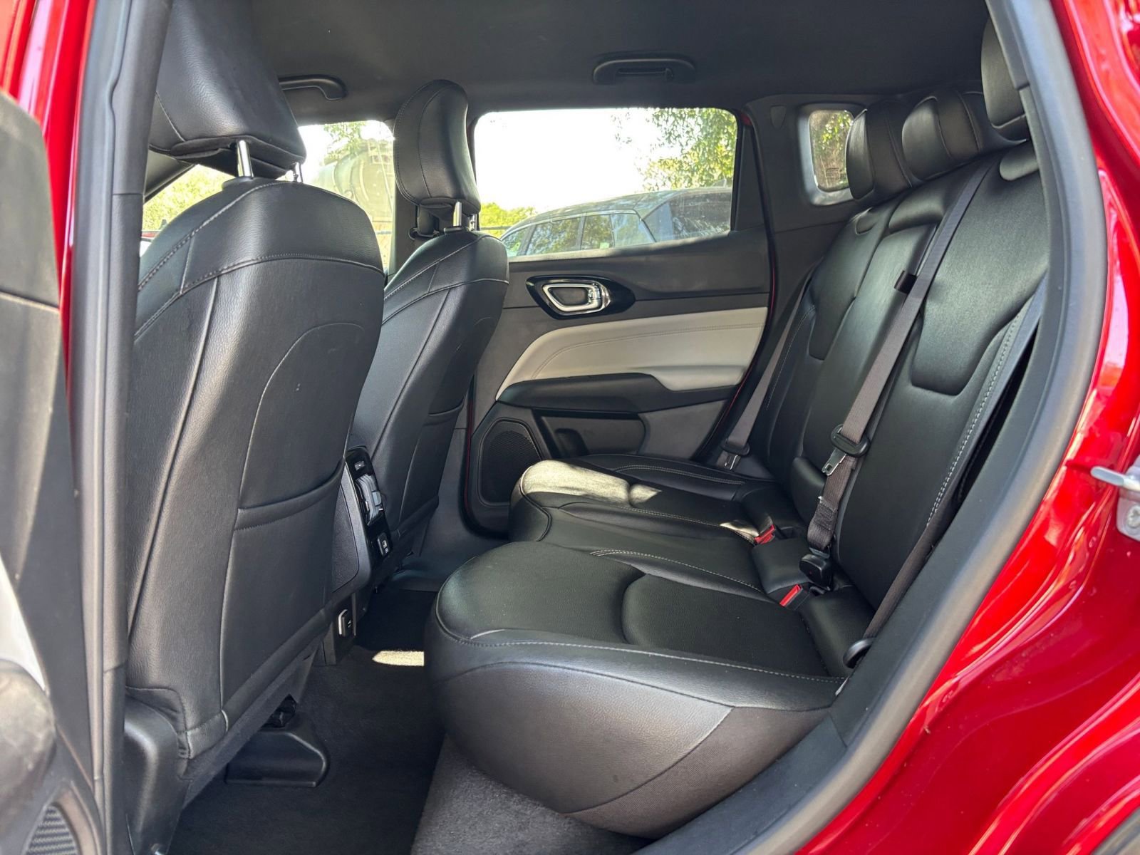 Thumbnail: 2025 Jeep Compass - 25