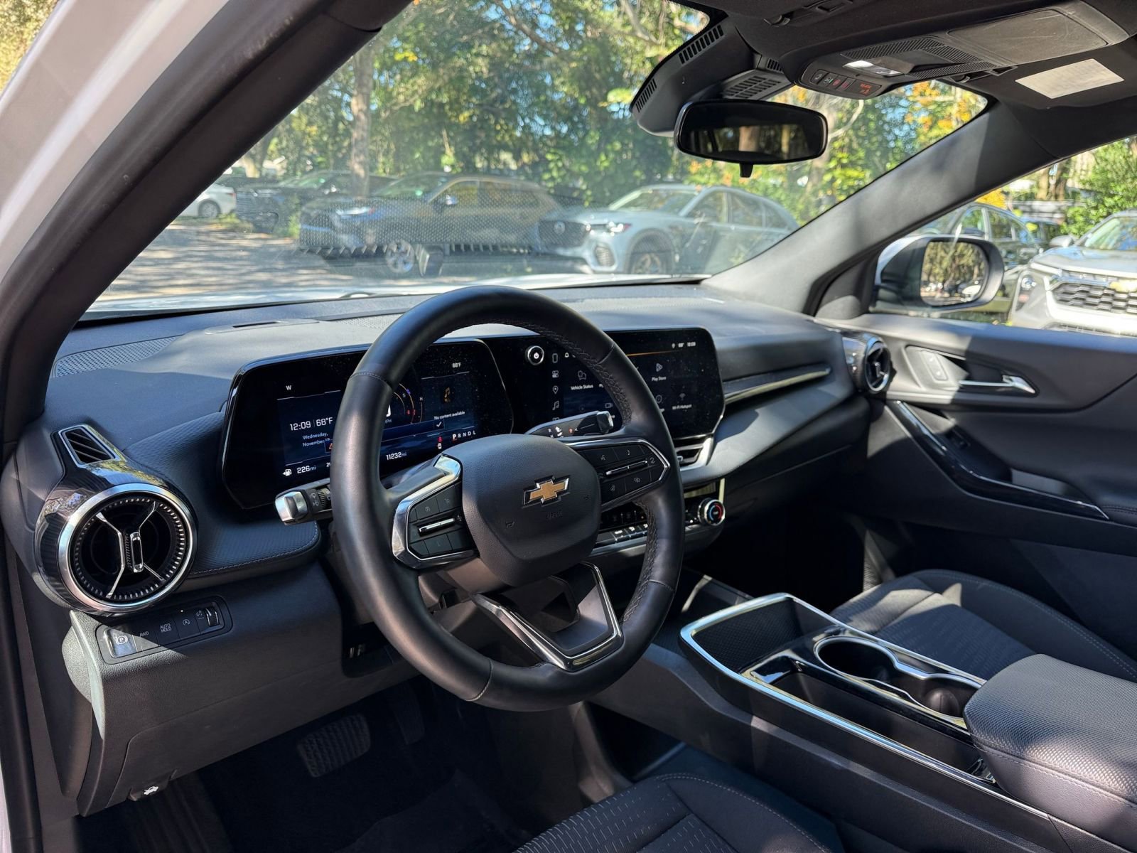 Thumbnail: 2025 Chevrolet Equinox - 28