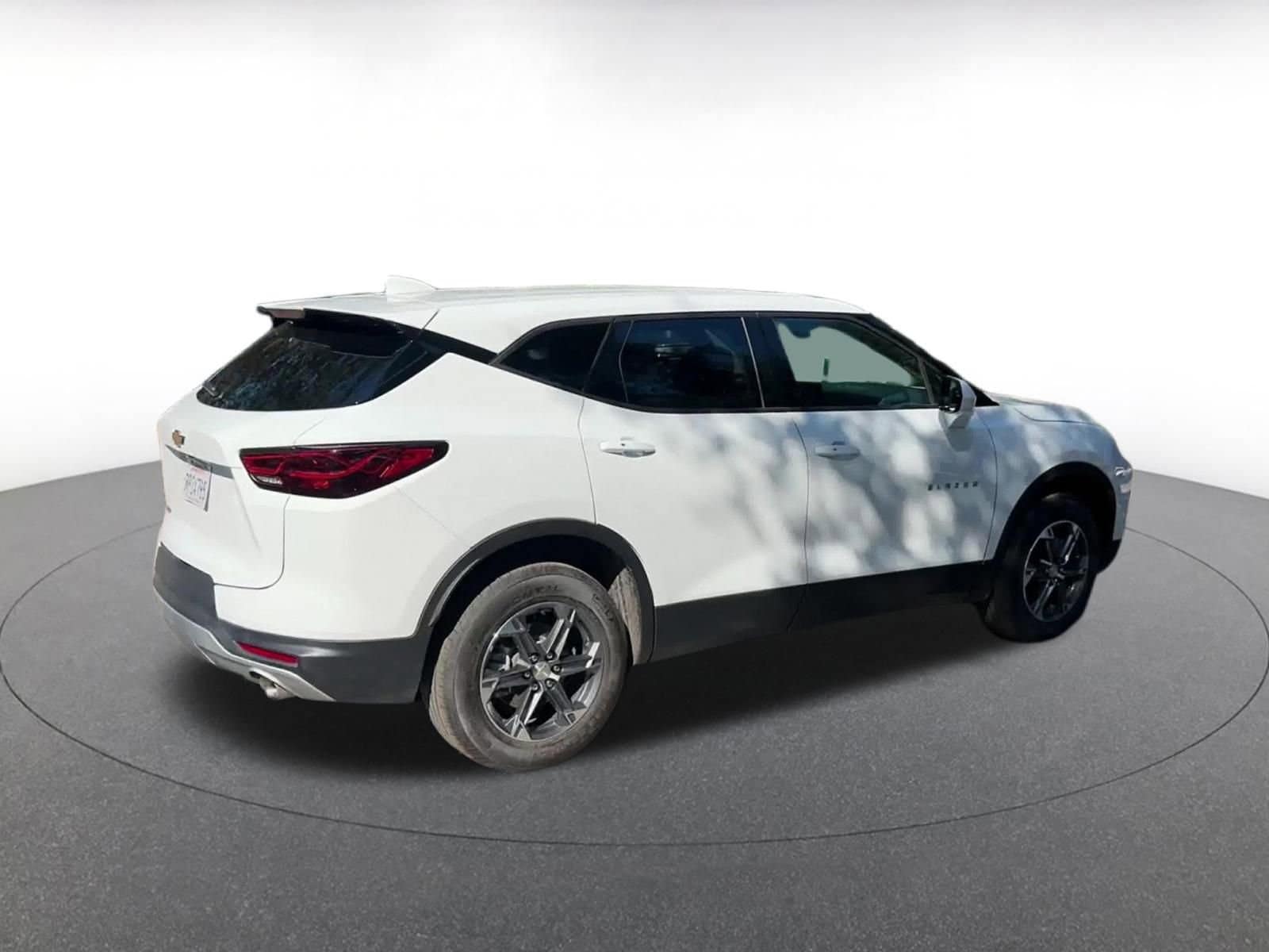 Thumbnail: 2025 Chevrolet Blazer - 15