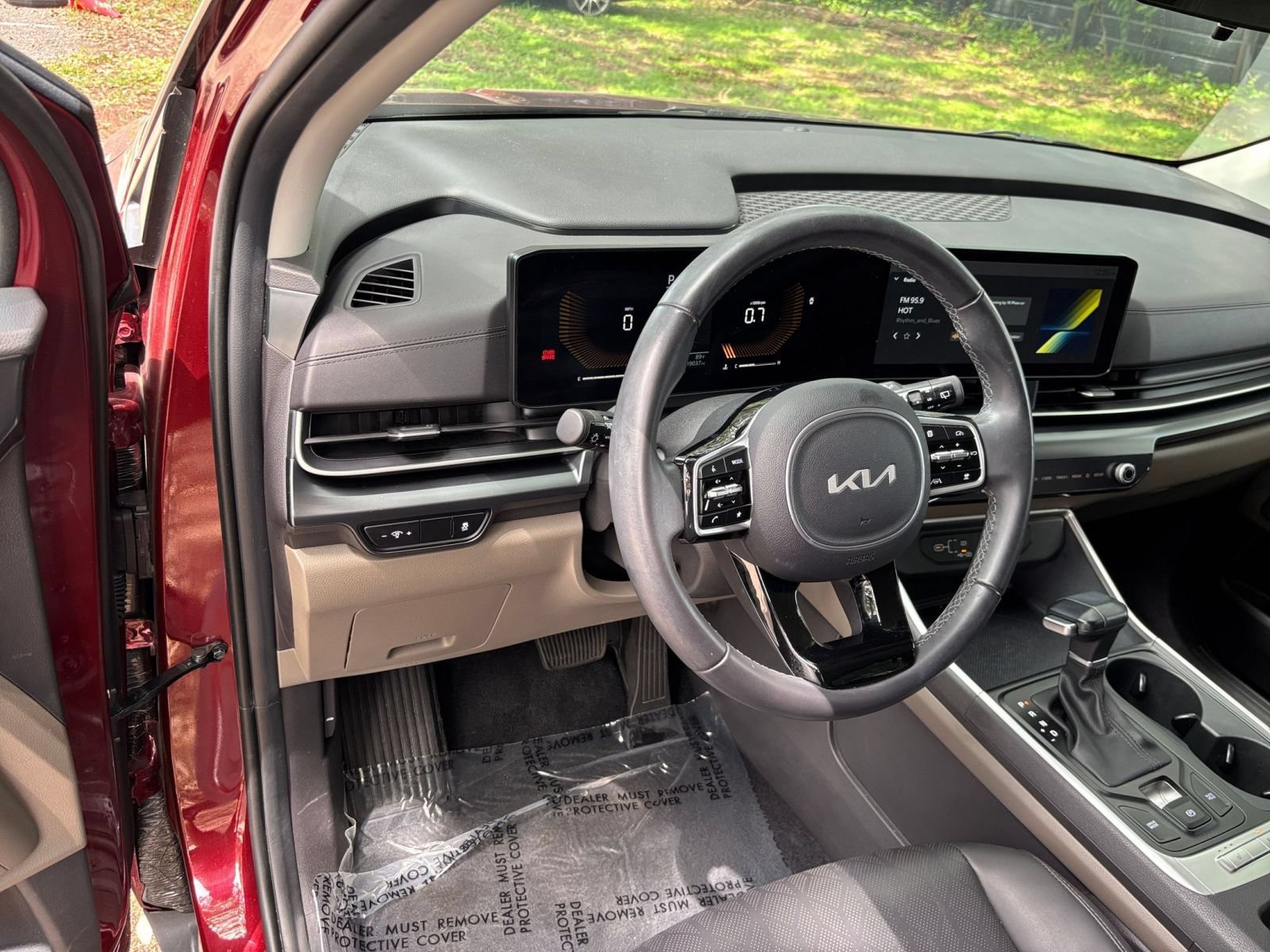 Thumbnail: 2026 Kia Carnival - 32