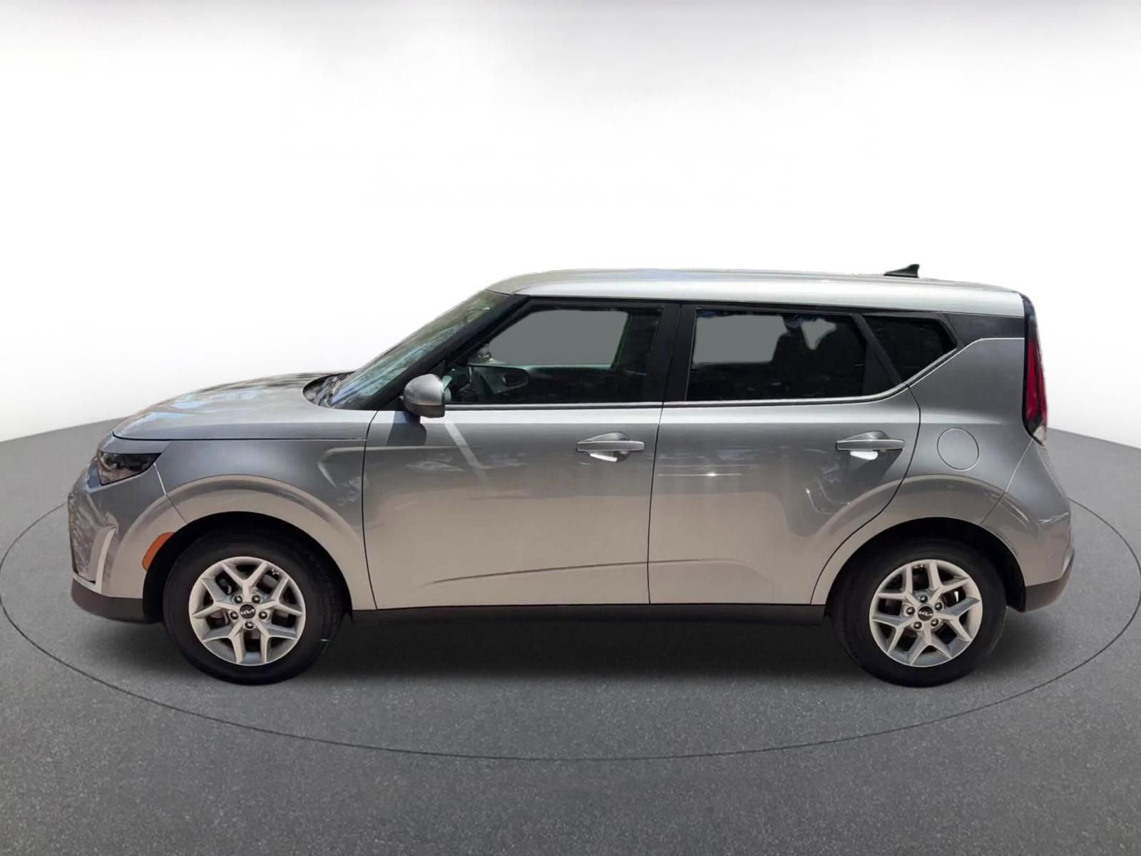 Thumbnail: 2025 Kia Soul - 9