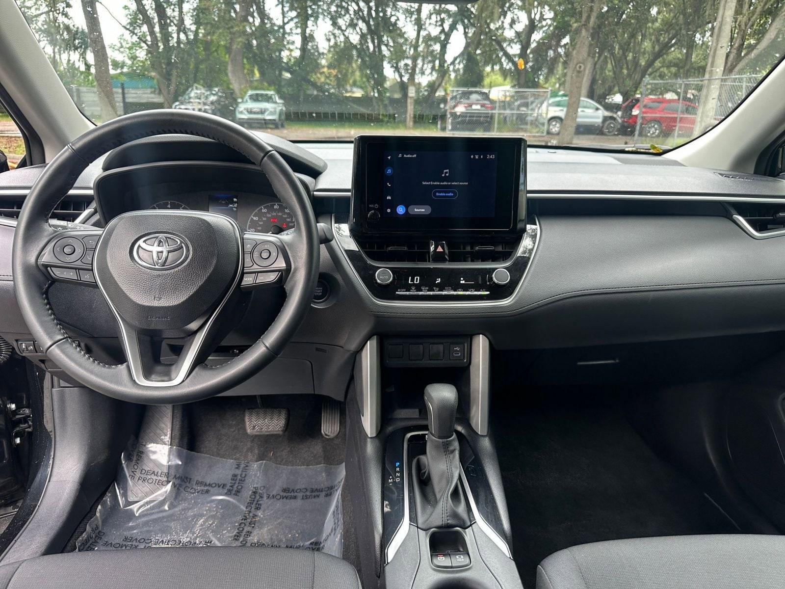 Thumbnail: 2025 Toyota Corolla Cross - 27