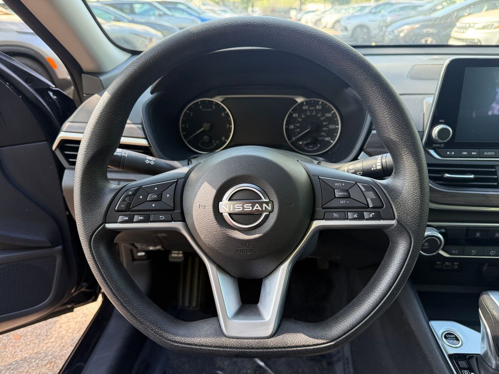Thumbnail: 2025 Nissan Altima - 25
