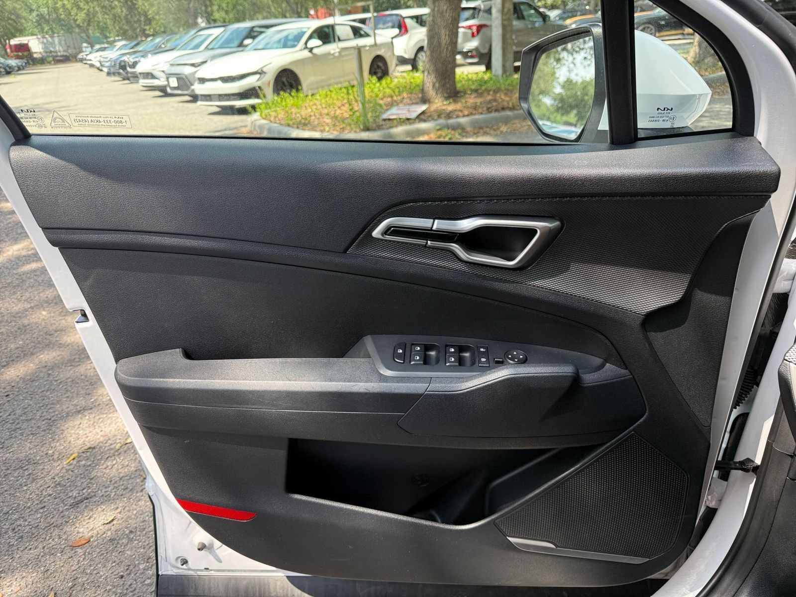 Thumbnail: 2025 Kia Sportage - 20