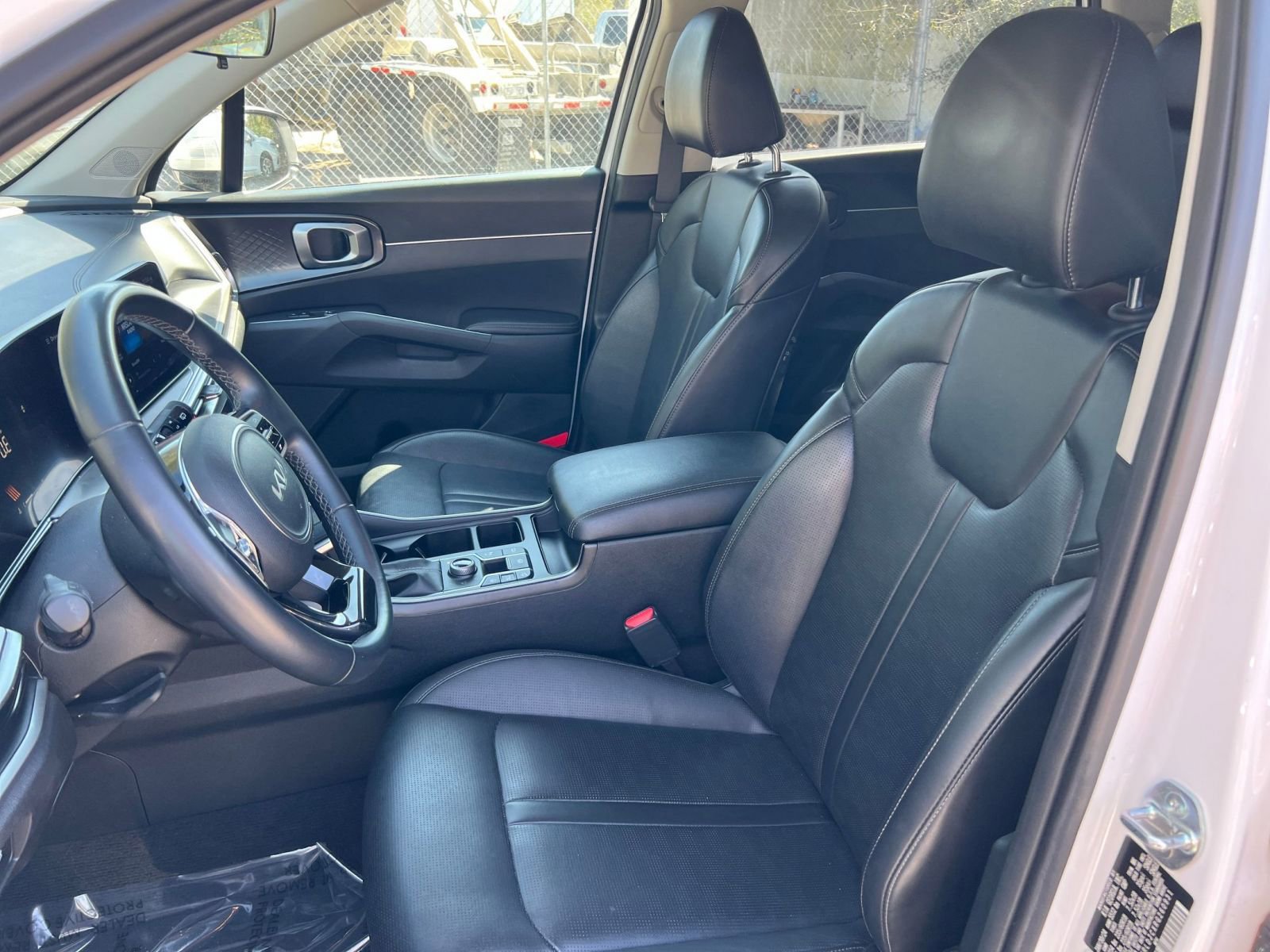 Thumbnail: 2024 Kia Sorento - 34