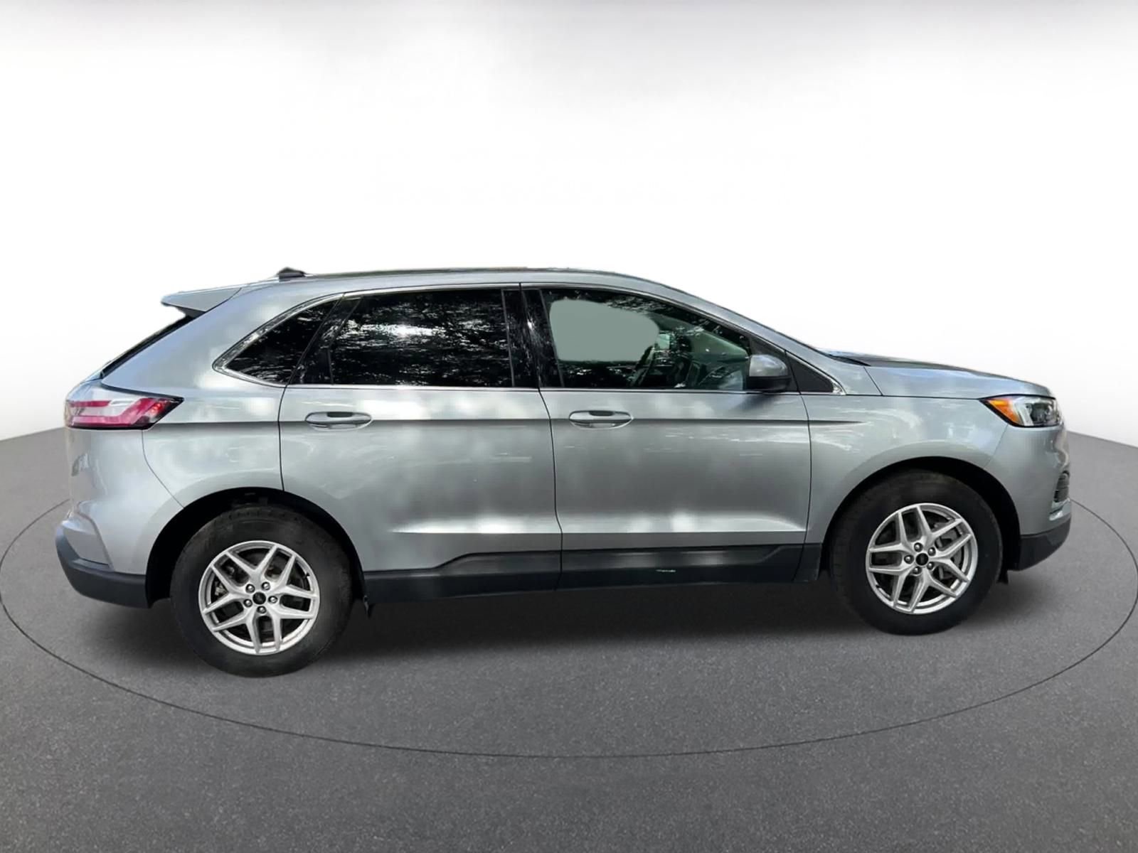 Thumbnail: 2024 Ford Edge - 16