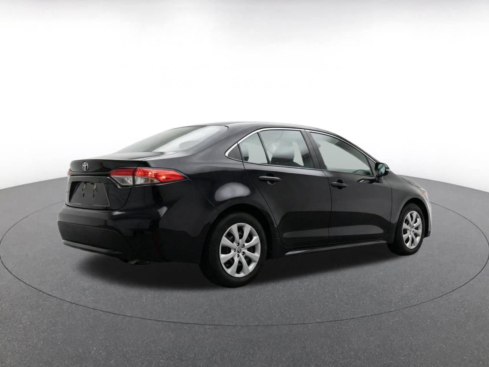 Thumbnail: 2025 Toyota Corolla - 7